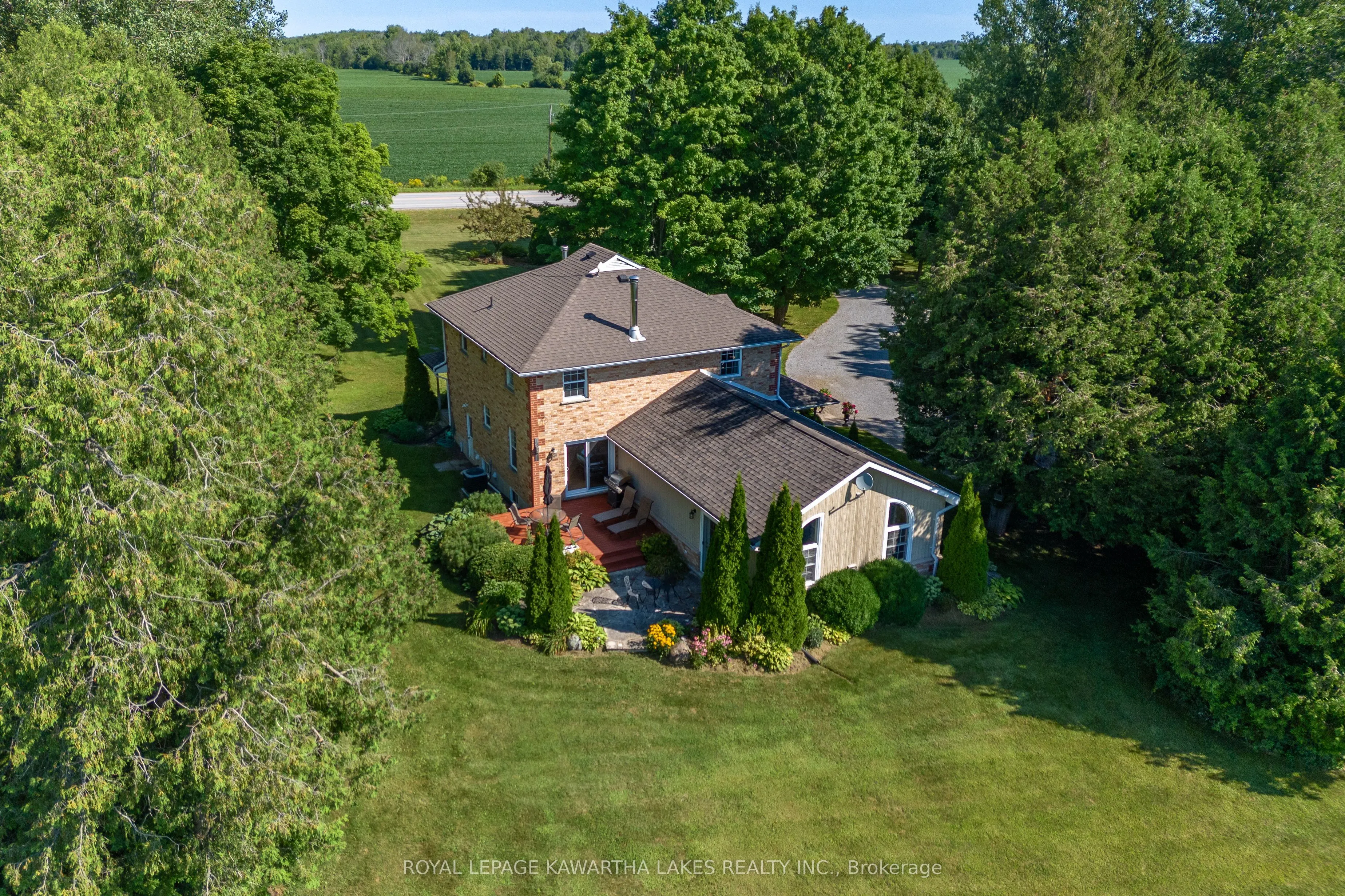 890 Woodville Road