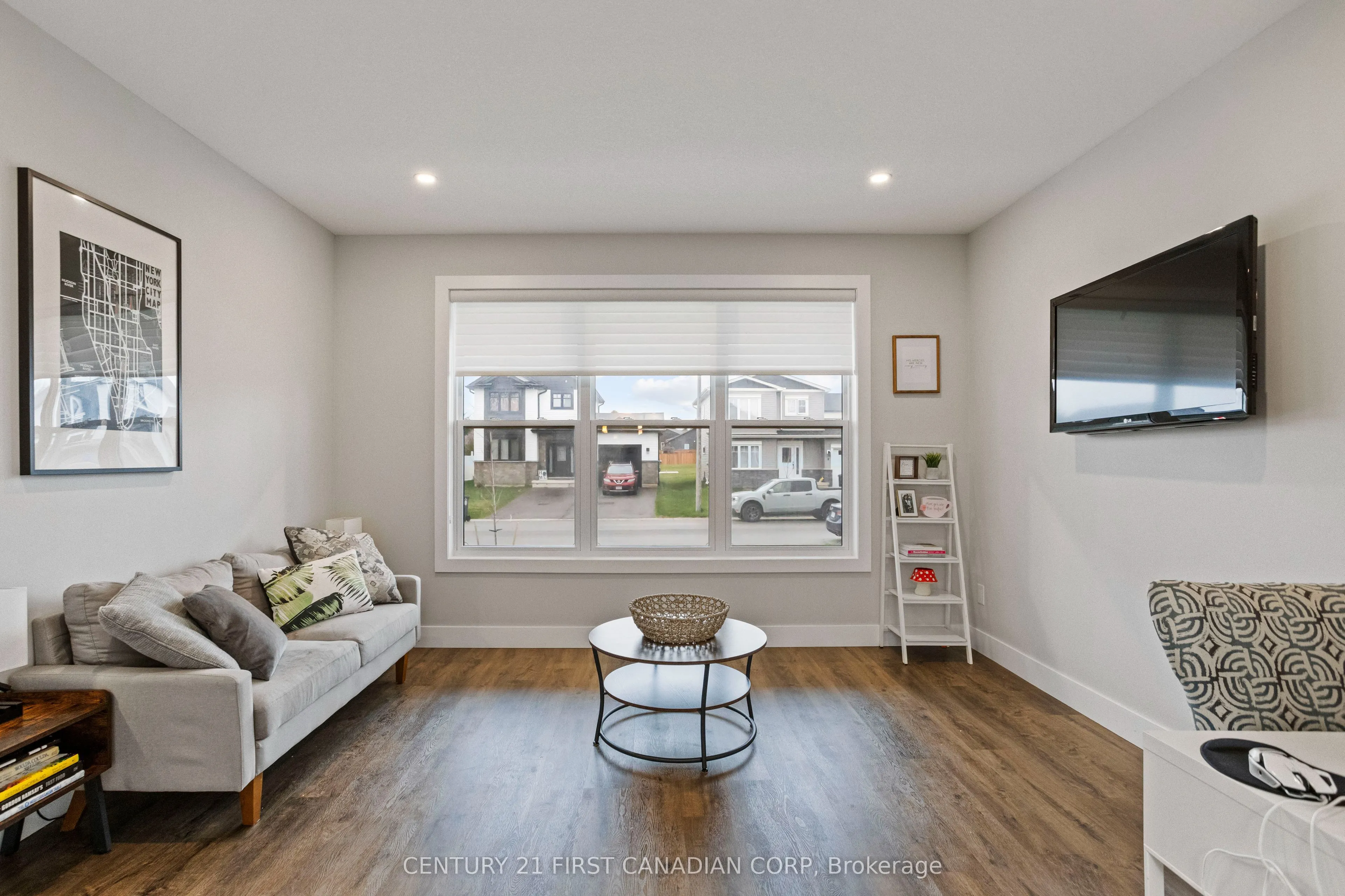 1 Helen Court