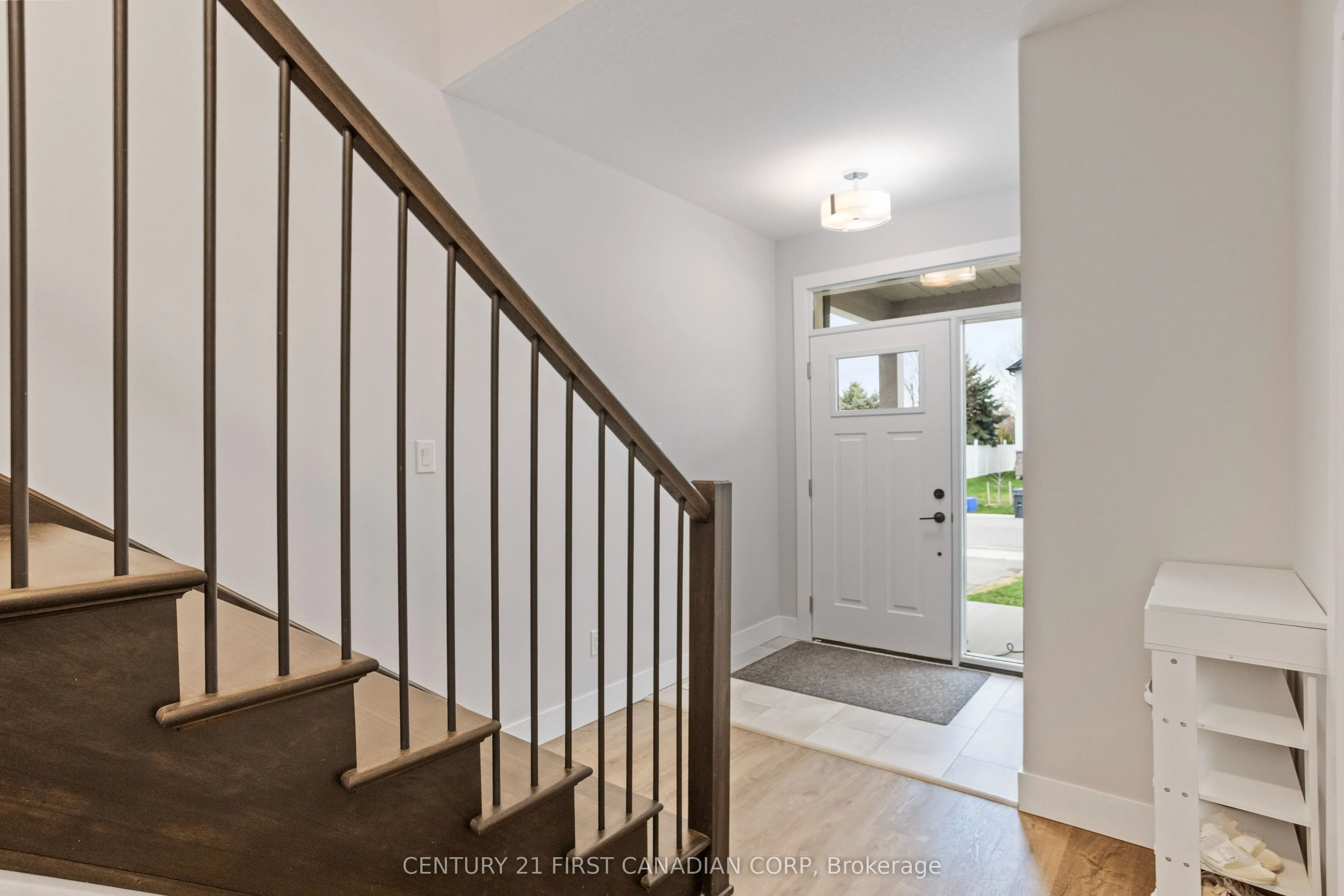 1 Helen Court