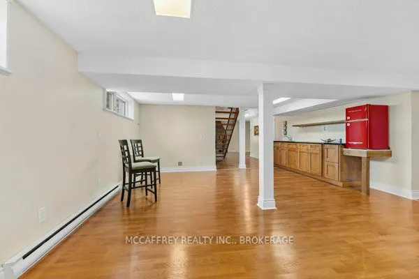 79 River Road
