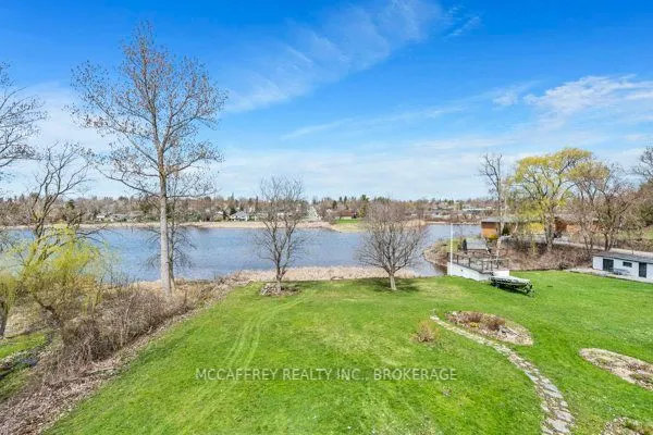 79 River Road