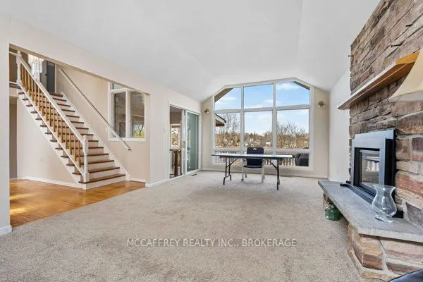 79 River Road
