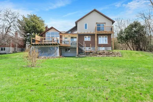 79 River Road