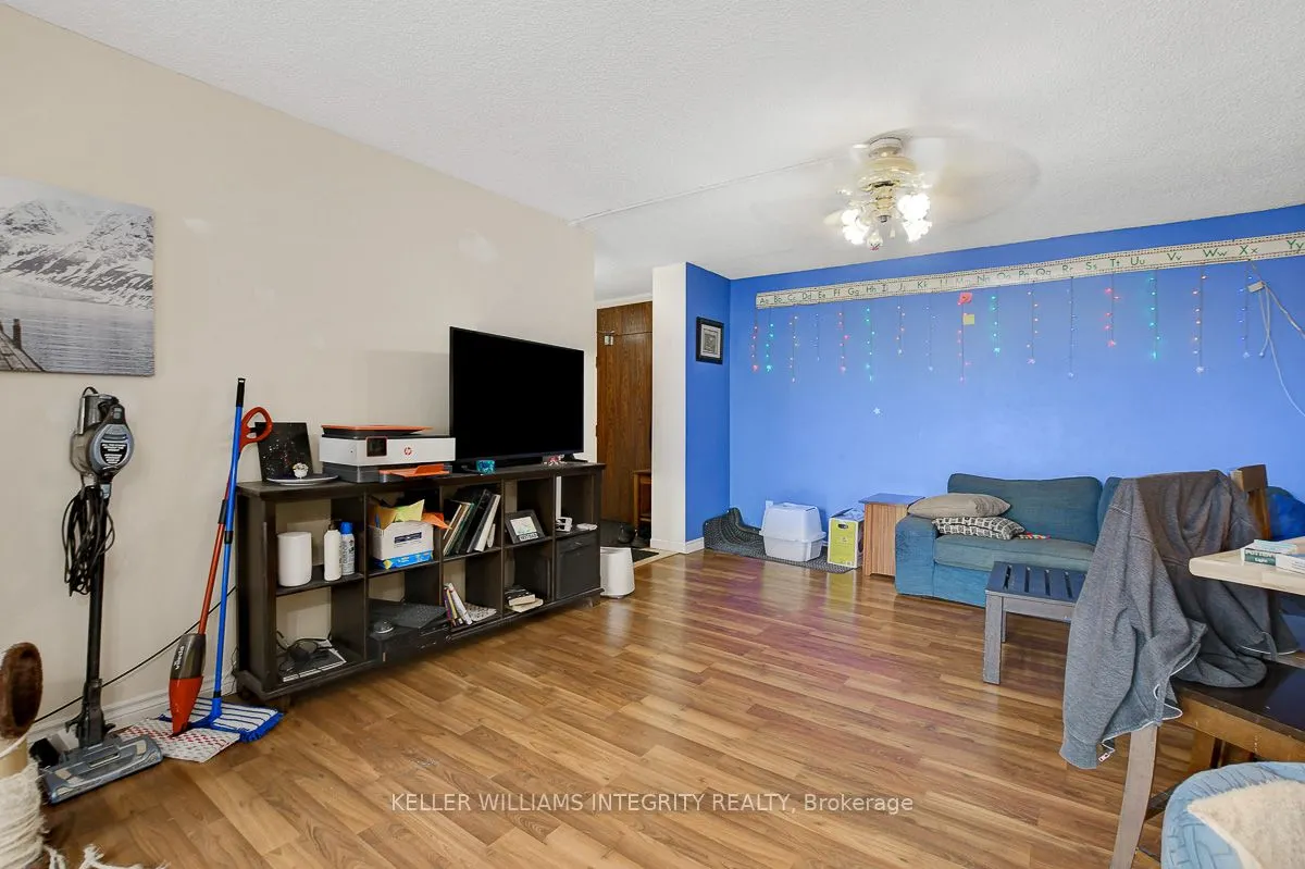 2000 Jasmine Crescent, #206
