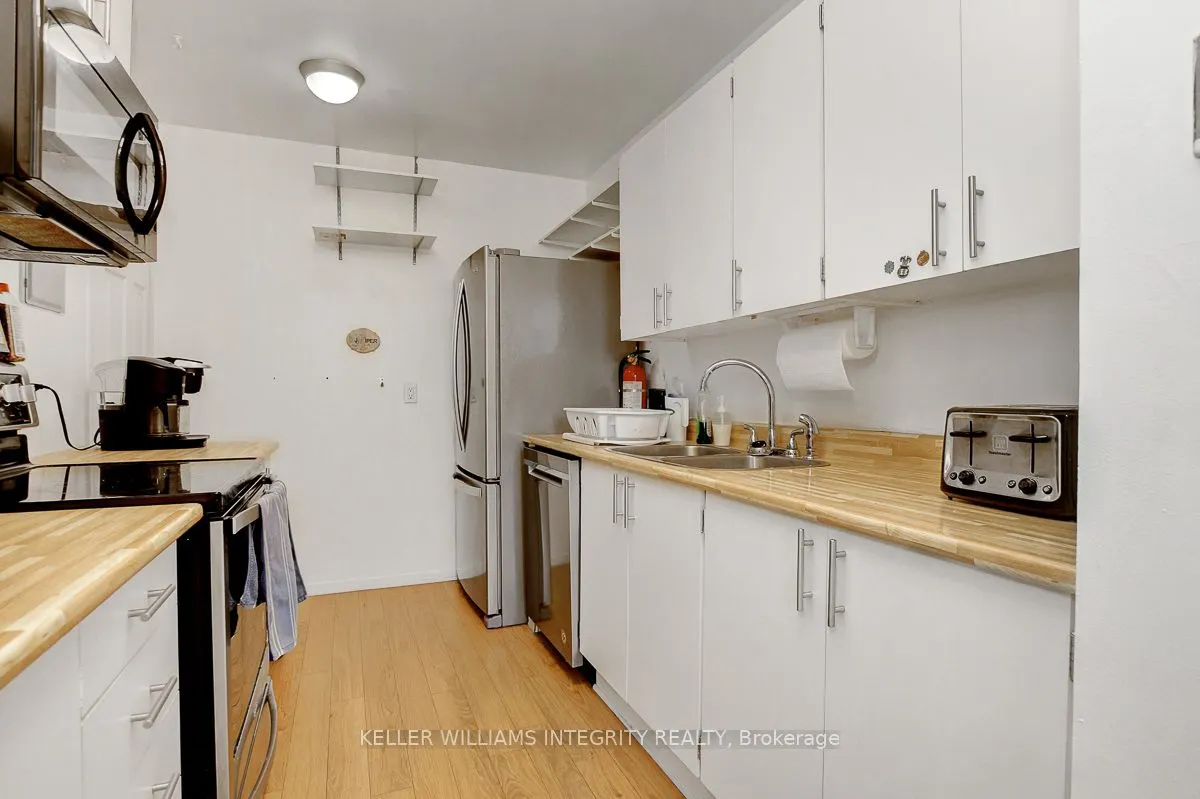 2000 Jasmine Crescent, #206