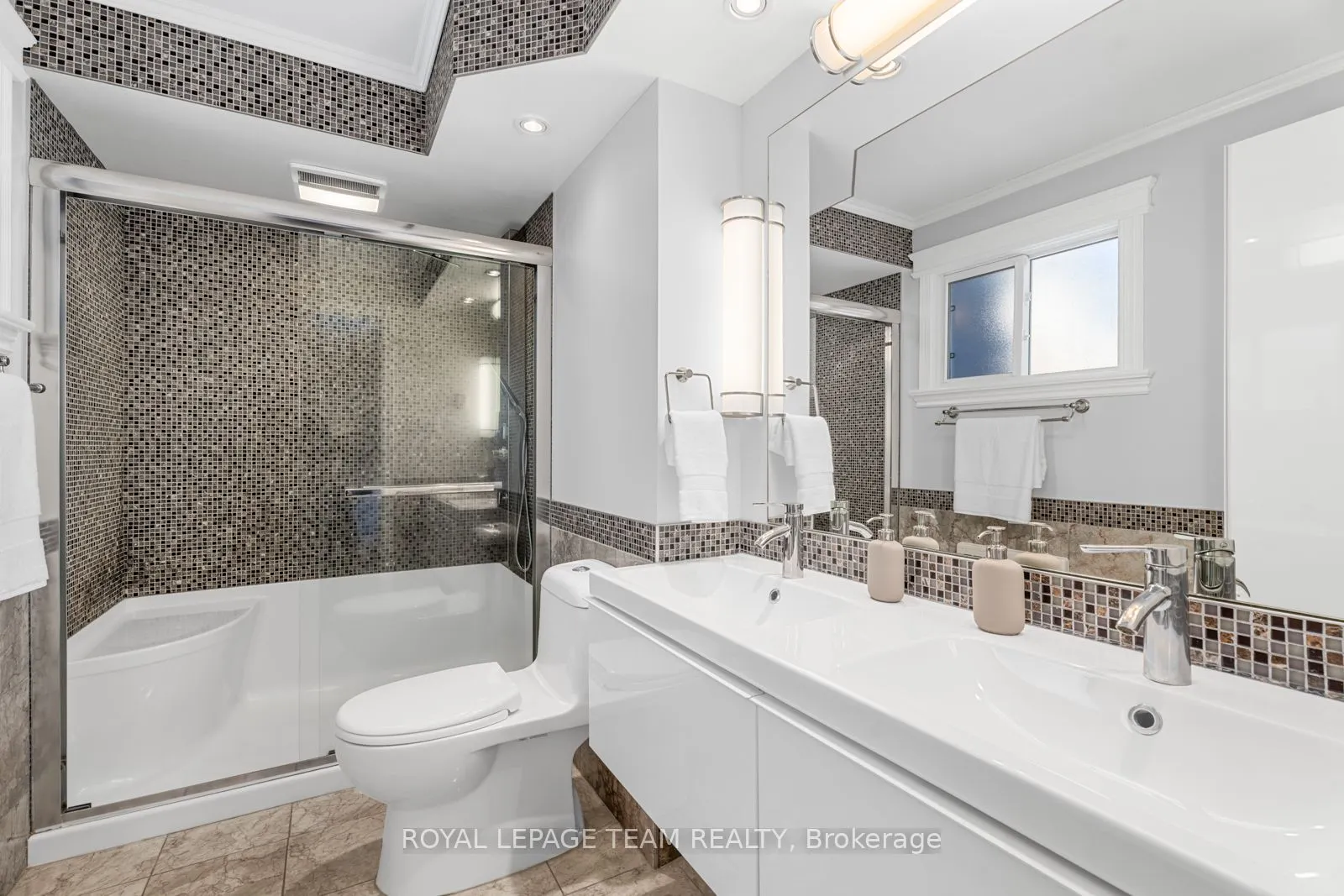 235 Hemlock Road