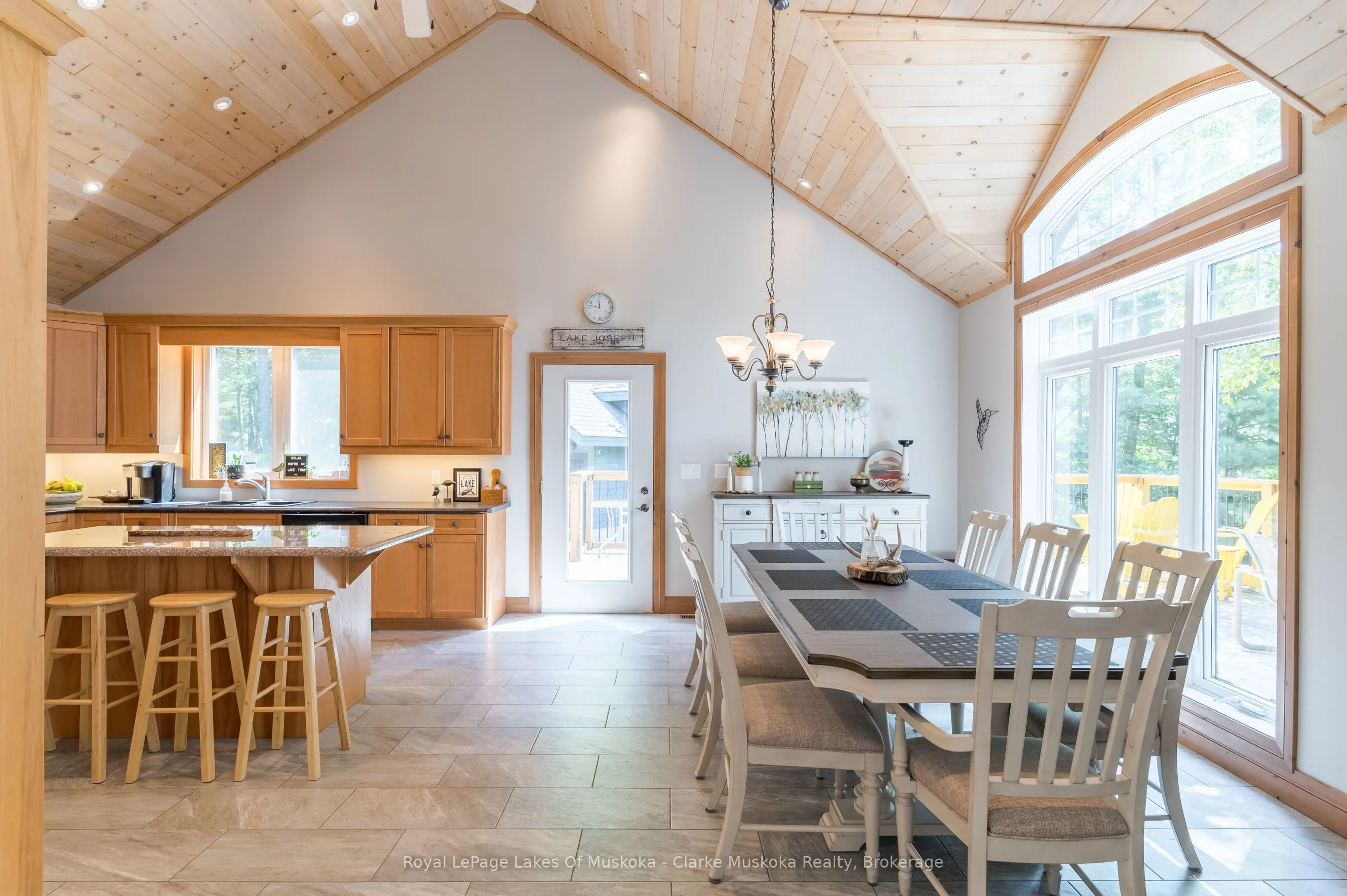 1298 Hemlock Point Road