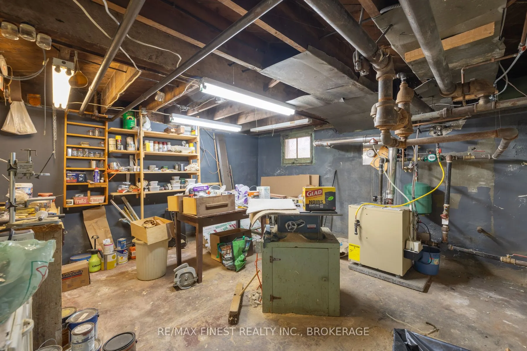 180 King Street E