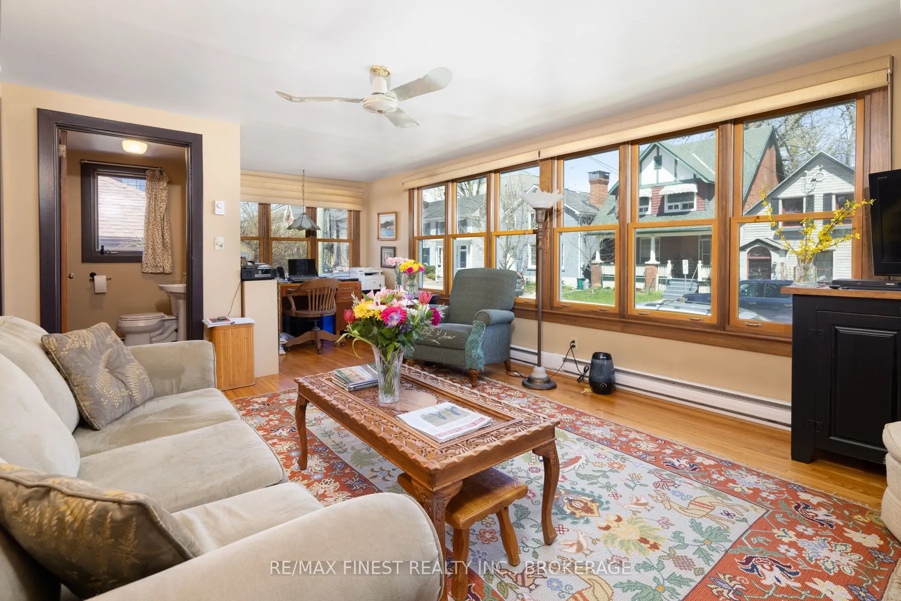 180 King Street E