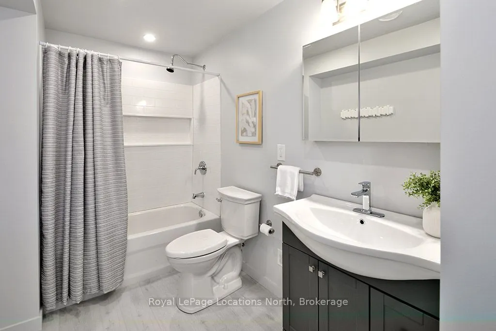 17 Elgin Street S