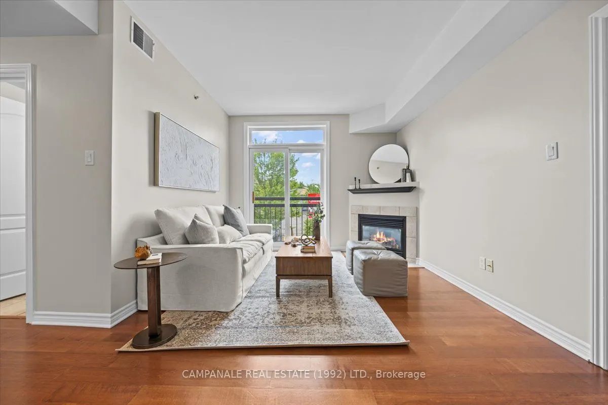6 Grove Avenue, #201
