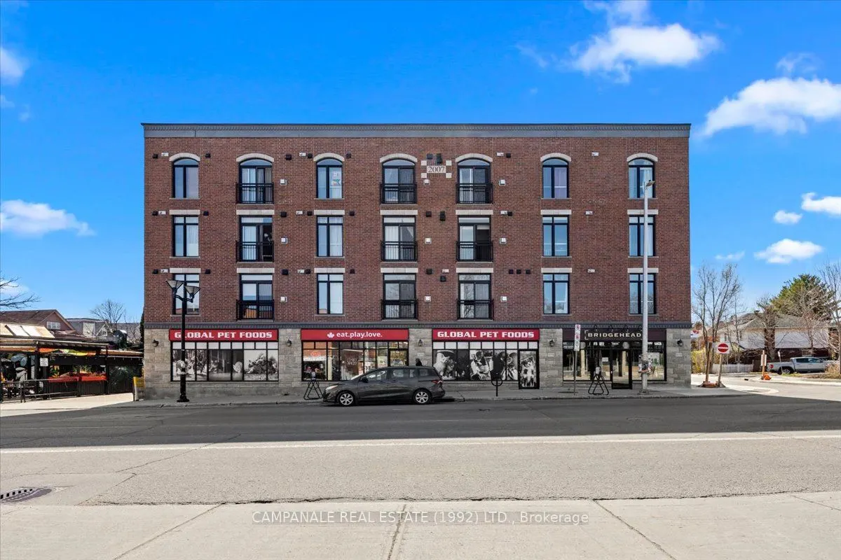 6 Grove Avenue, #201