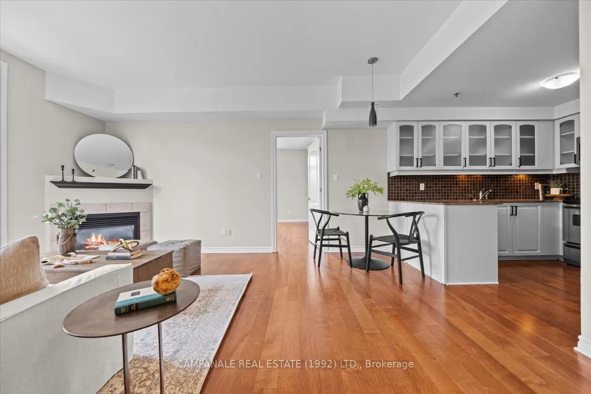 6 Grove Avenue, #201