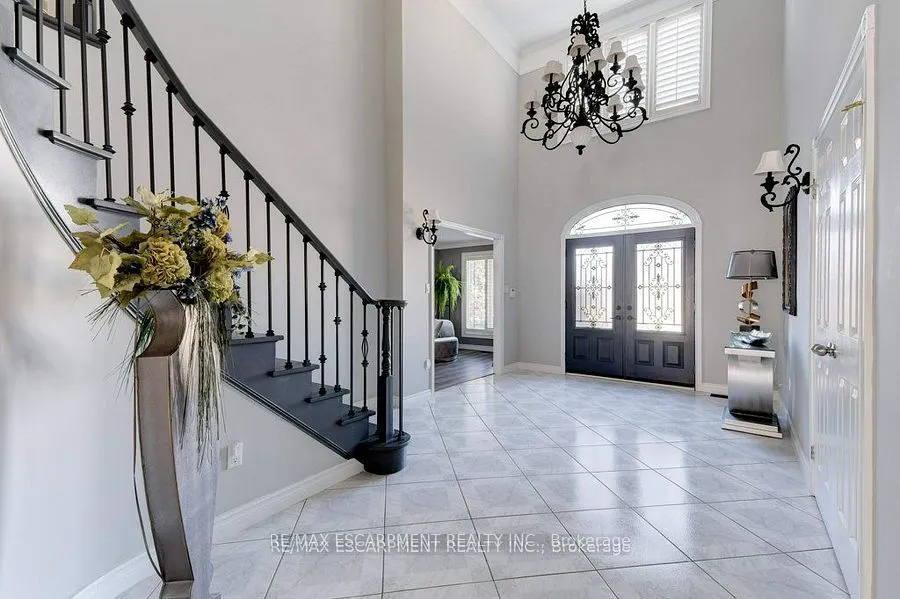 35 Lido Drive