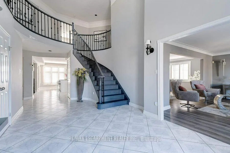 35 Lido Drive