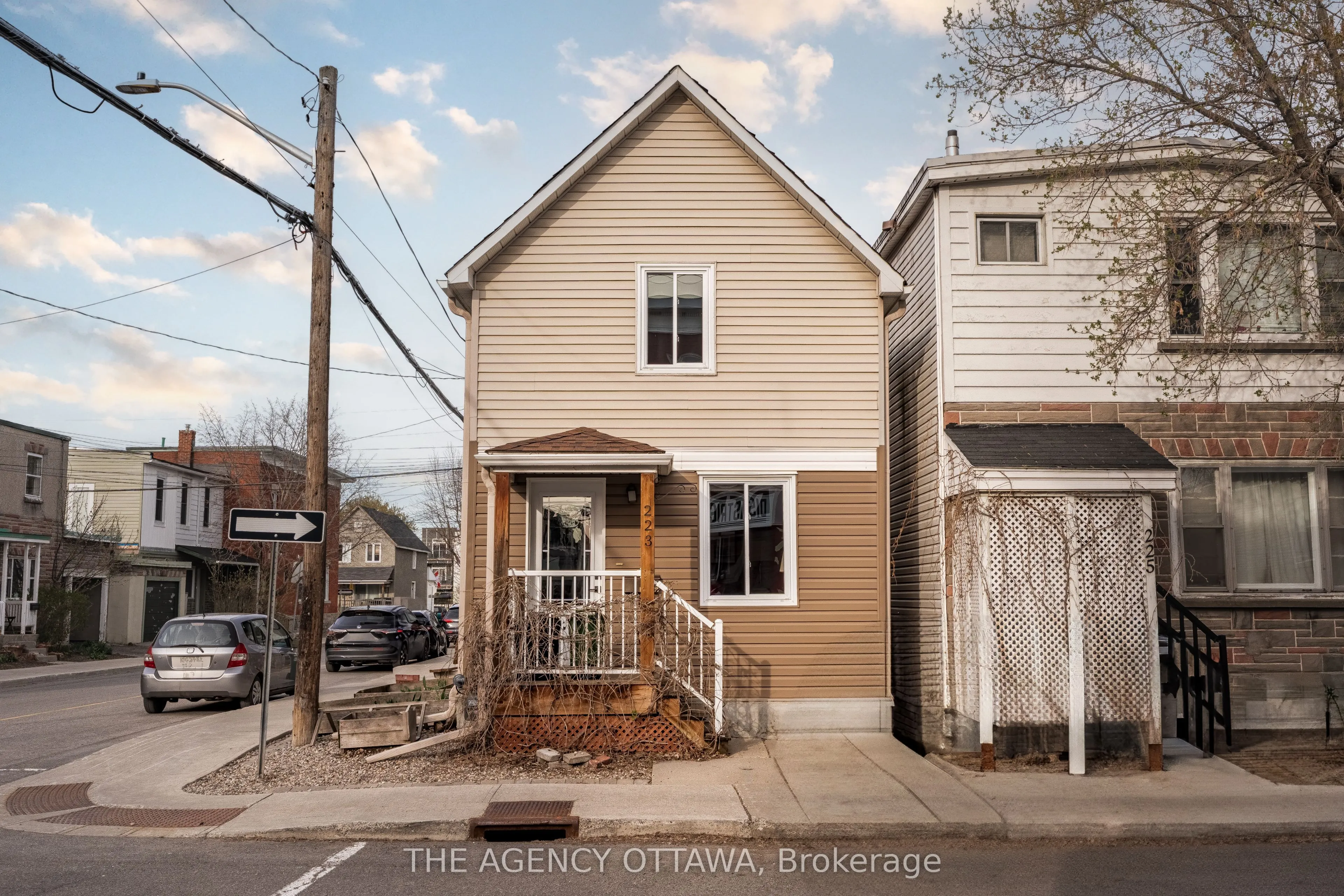 223 Carruthers Avenue