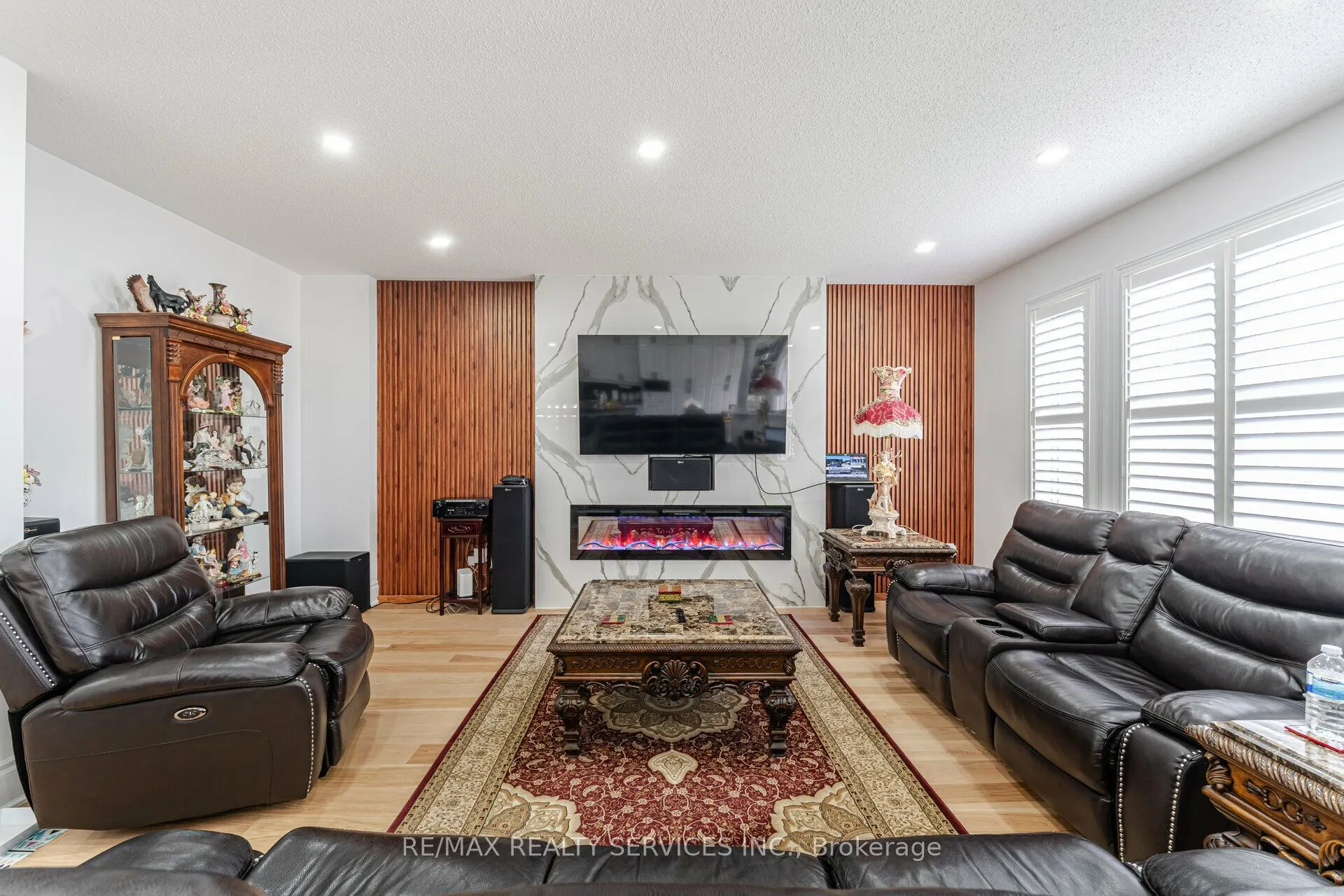 284 Johnson Drive