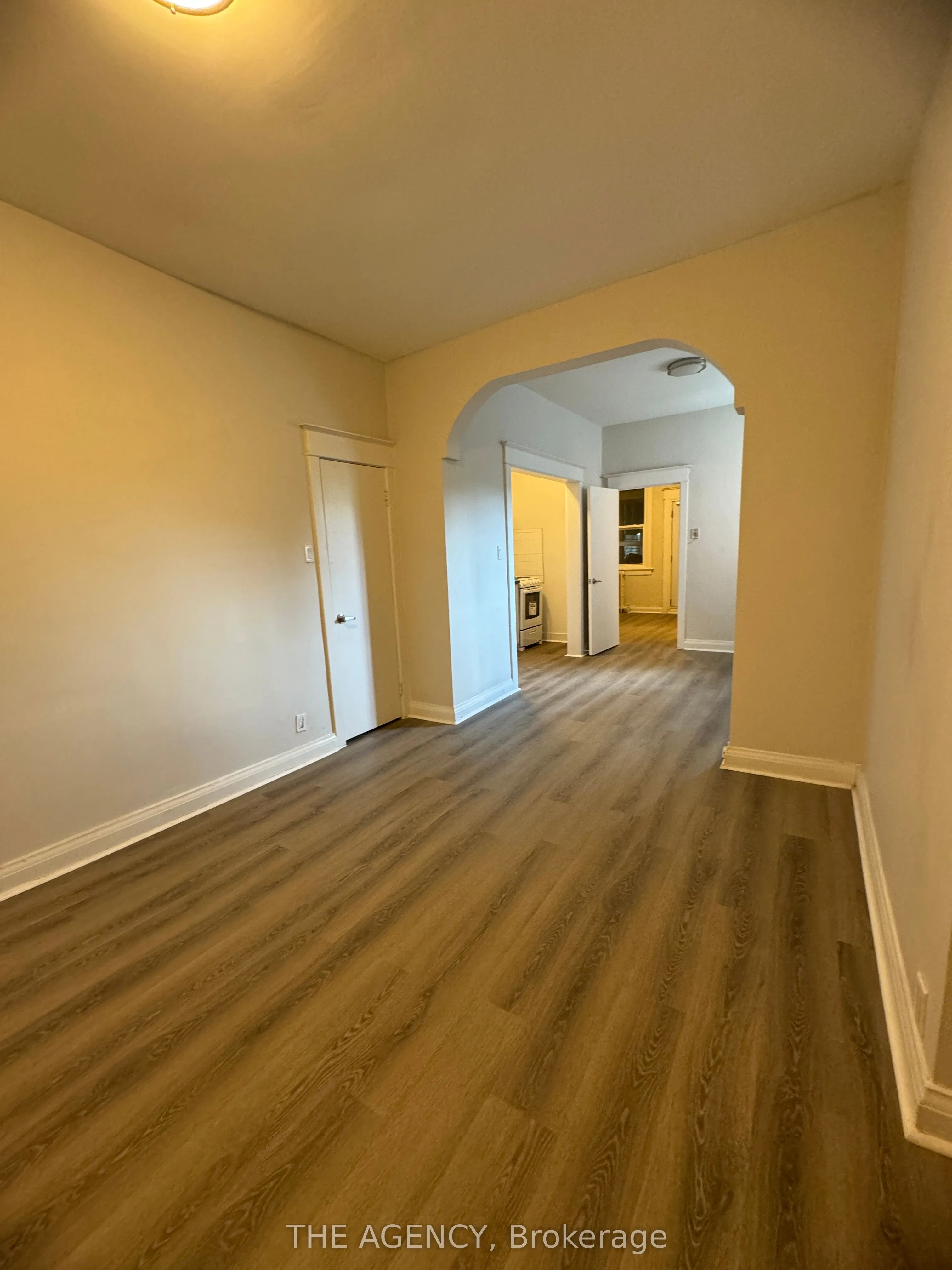 133 John Street S, #2