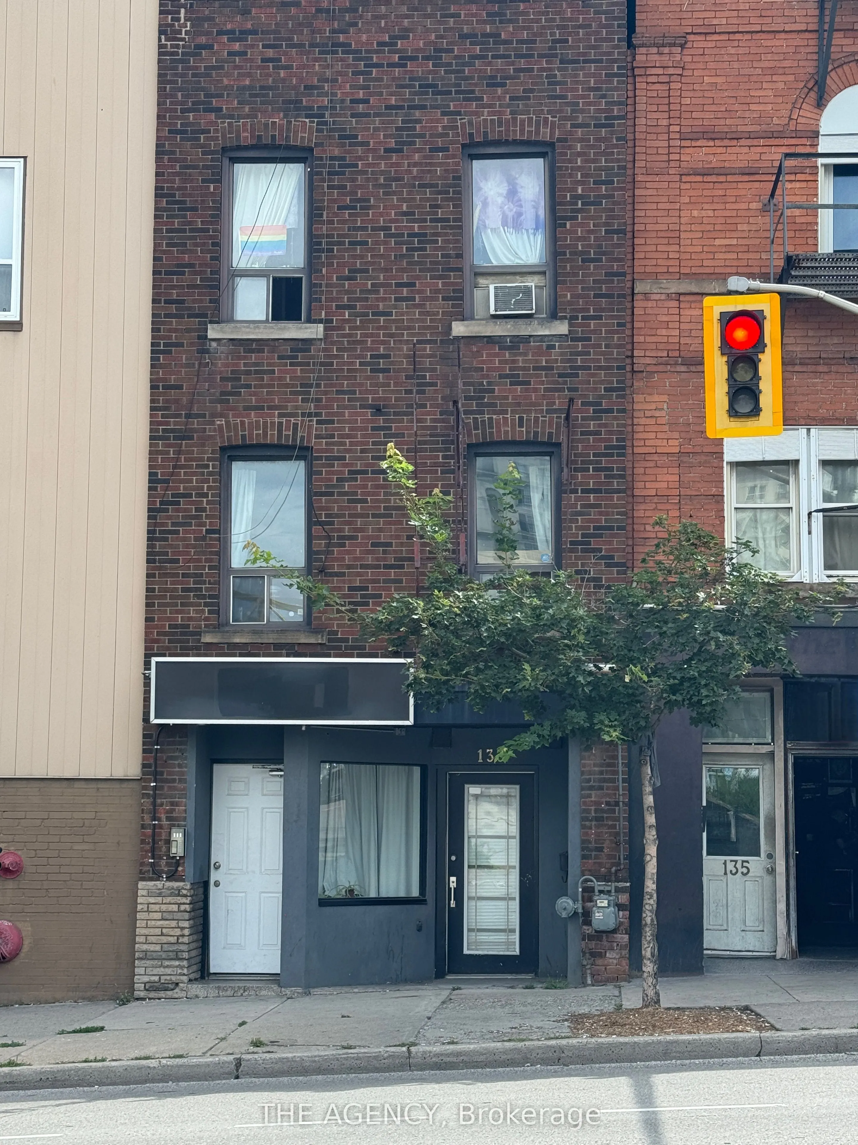 133 John Street S, #2