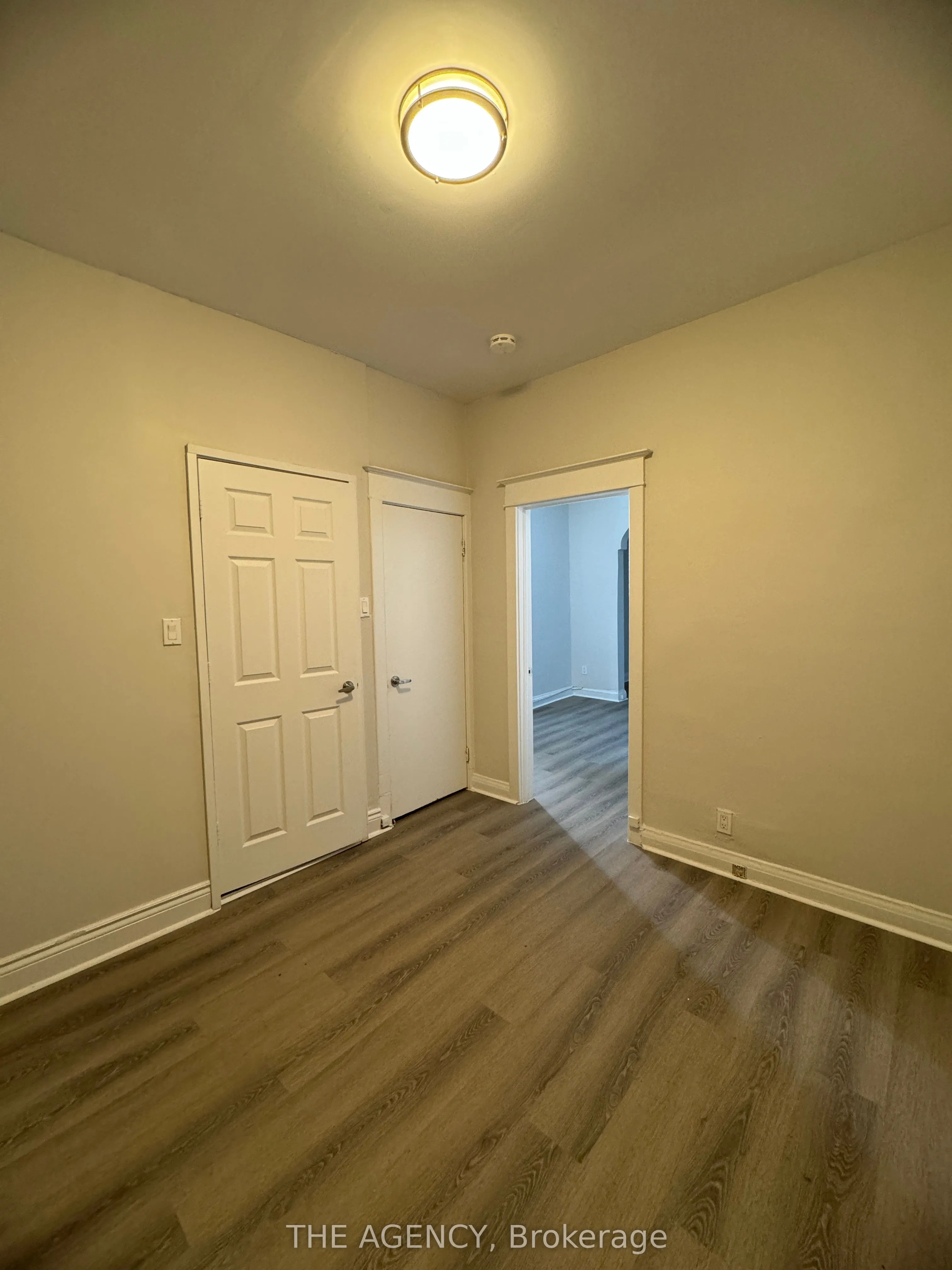 133 John Street S, #2
