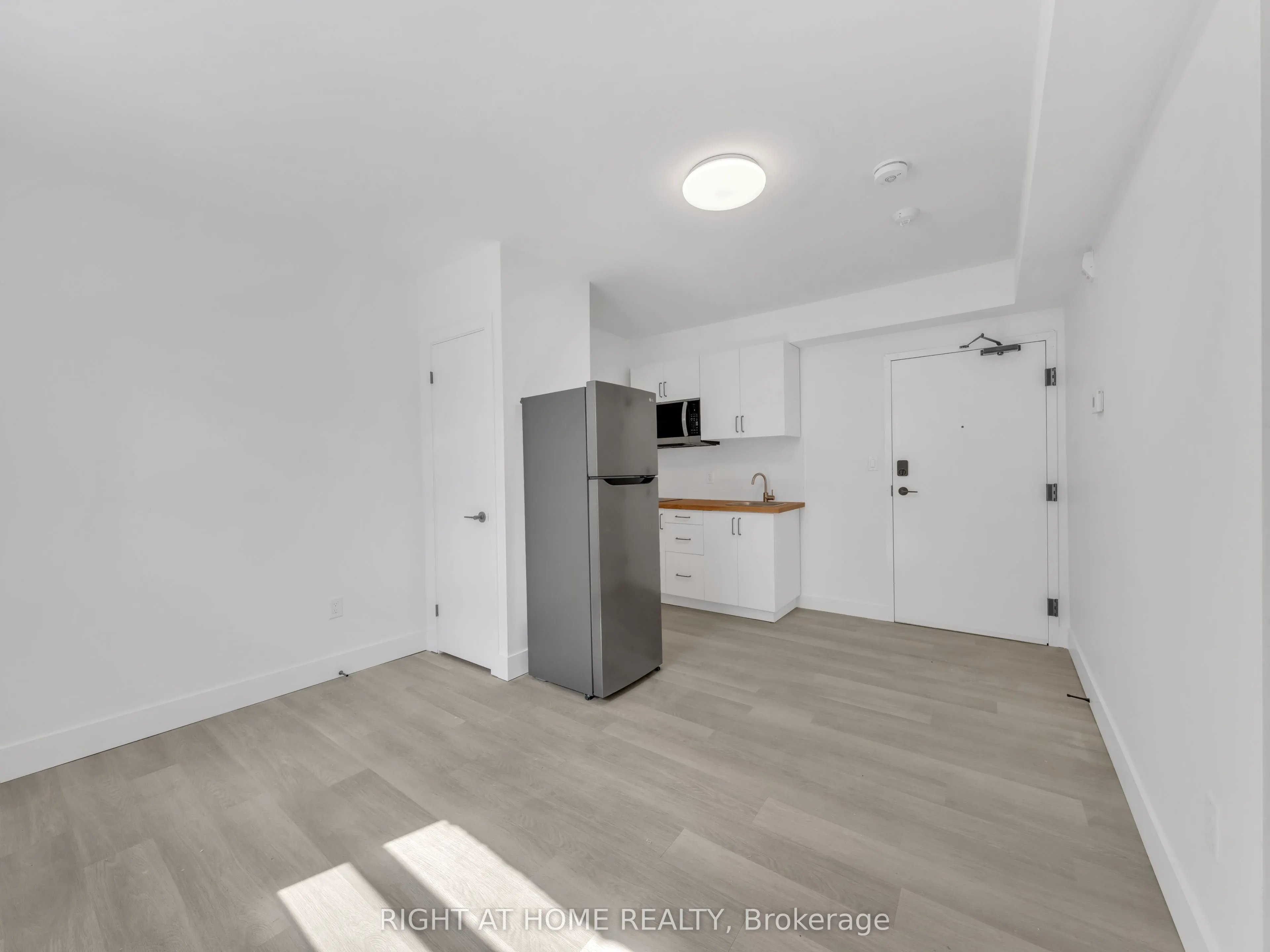 1804 Drouillard Road