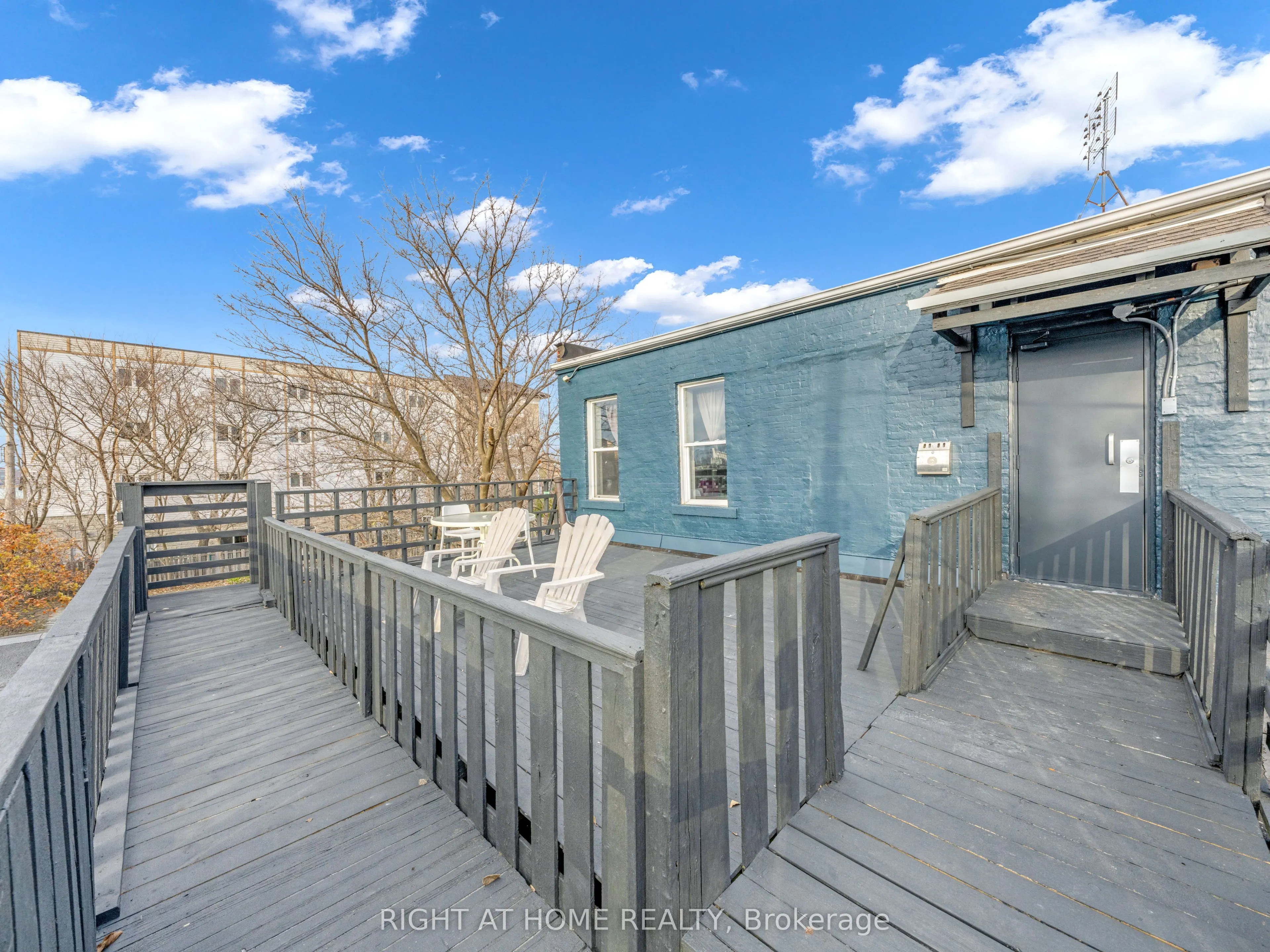 279 Drouillard Road
