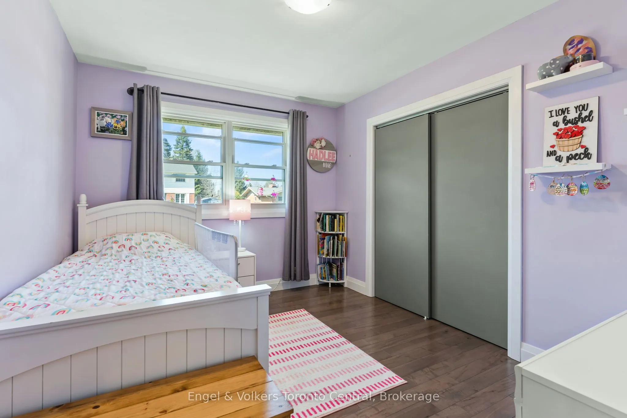 583 6th Street W