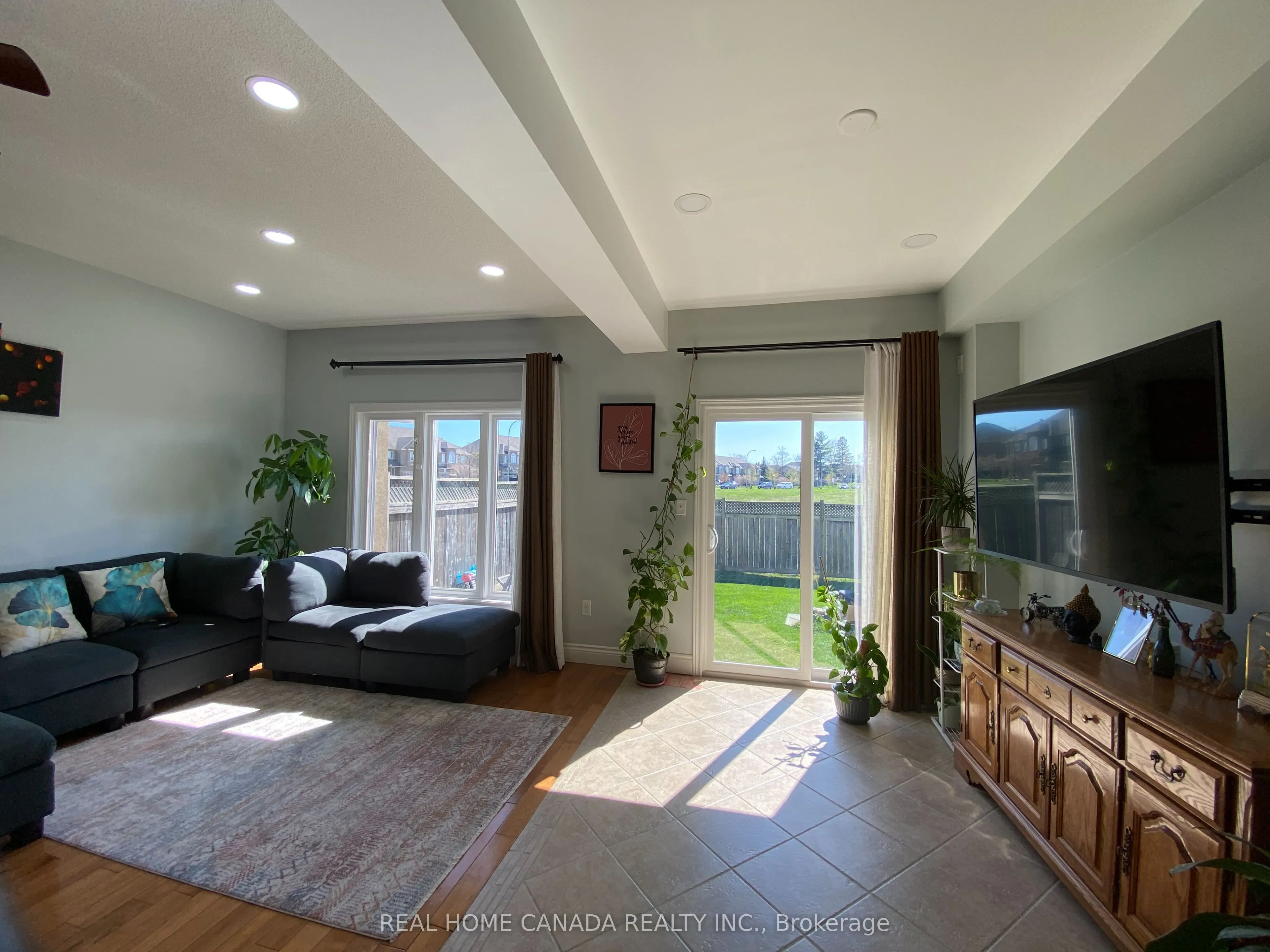 370 Stonehenge Drive, #2