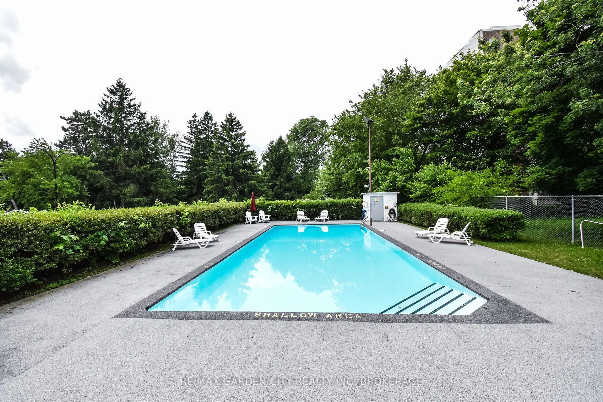 359 GENEVA Street, #811