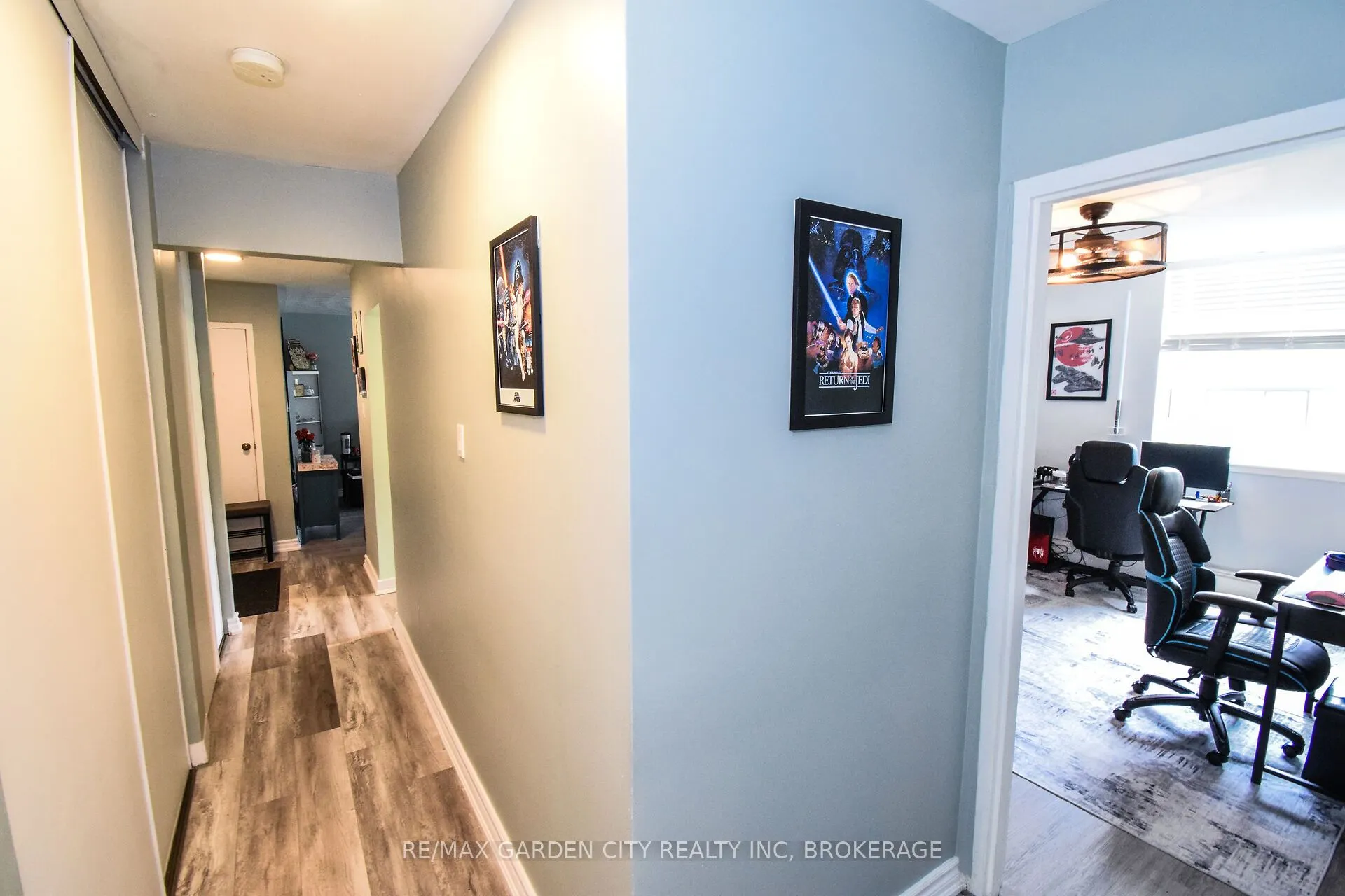 359 GENEVA Street, #811
