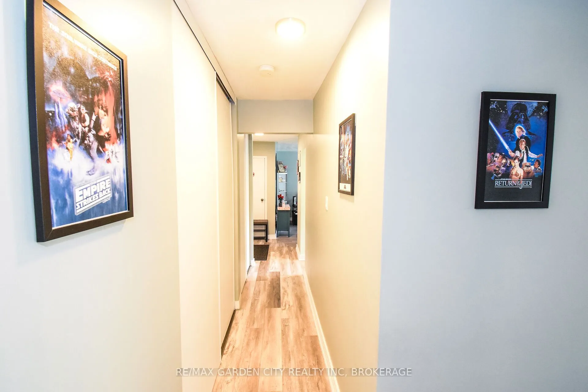 359 GENEVA Street, #811