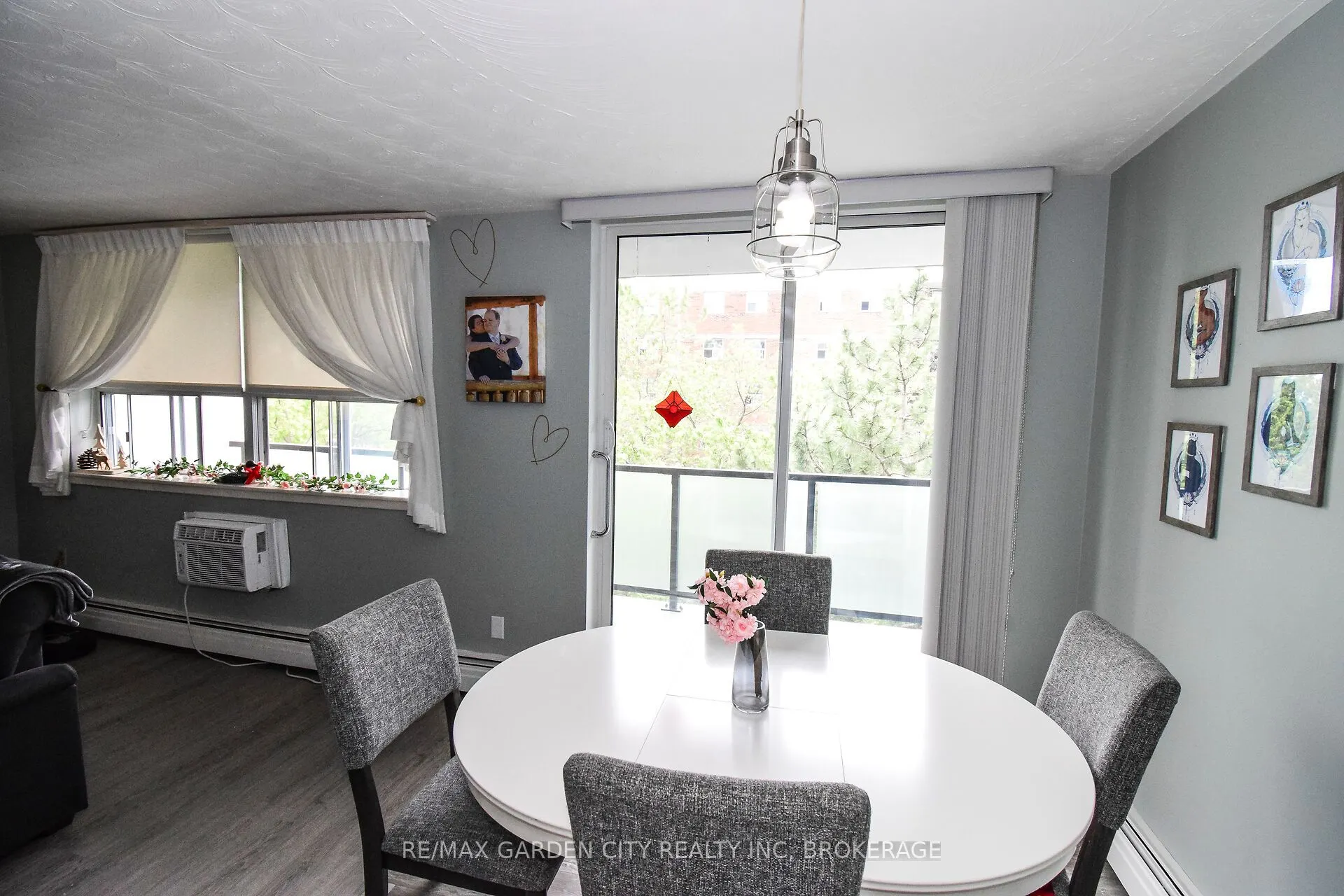 359 GENEVA Street, #811