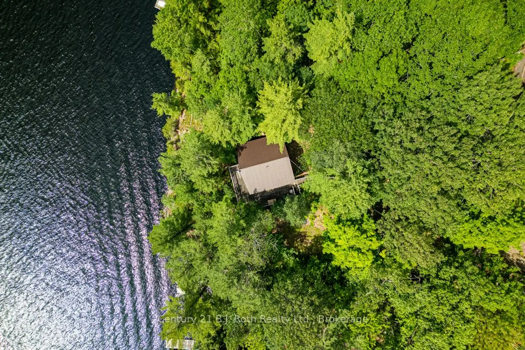 1033 Bayview Point Road