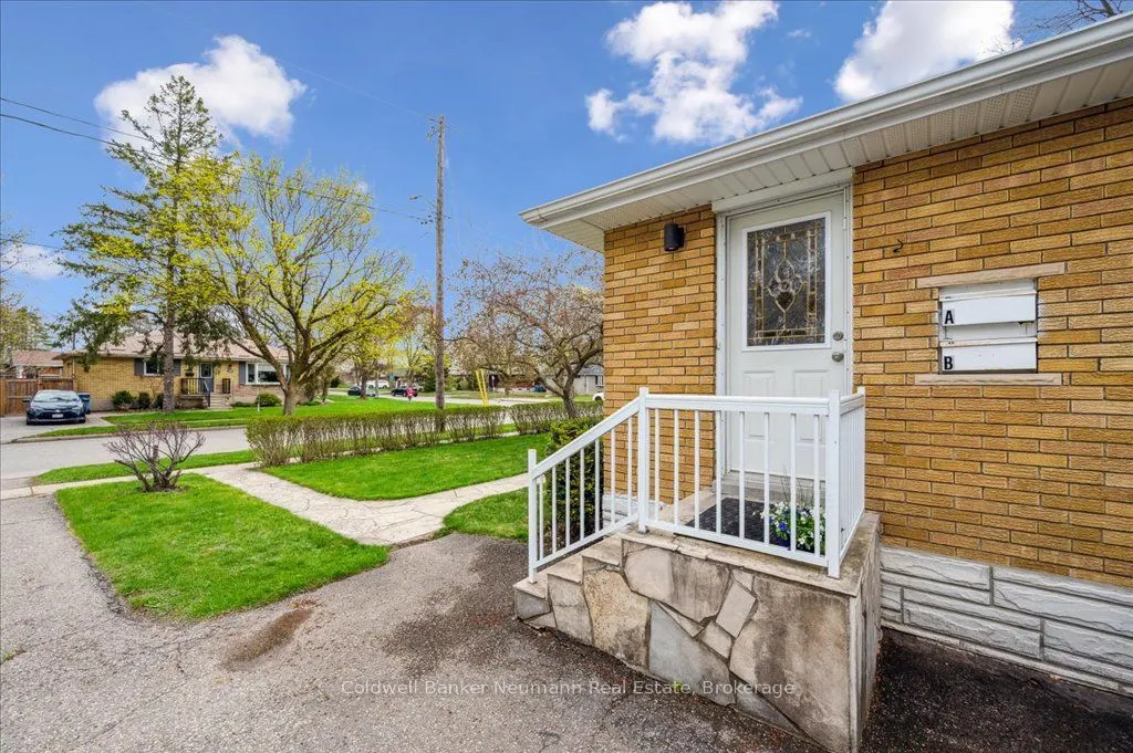 70 Freeman Avenue
