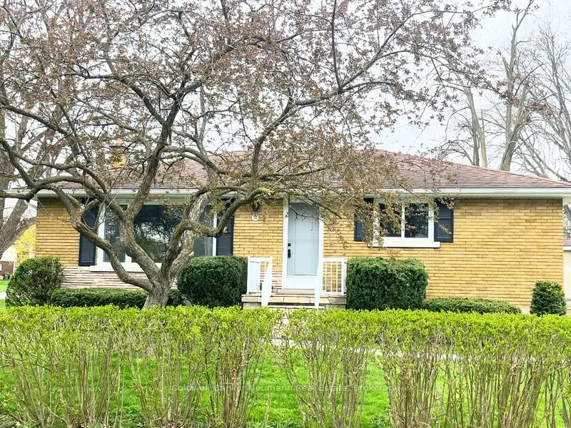 70 Freeman Avenue