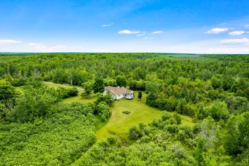 640 MCCONNELL Road