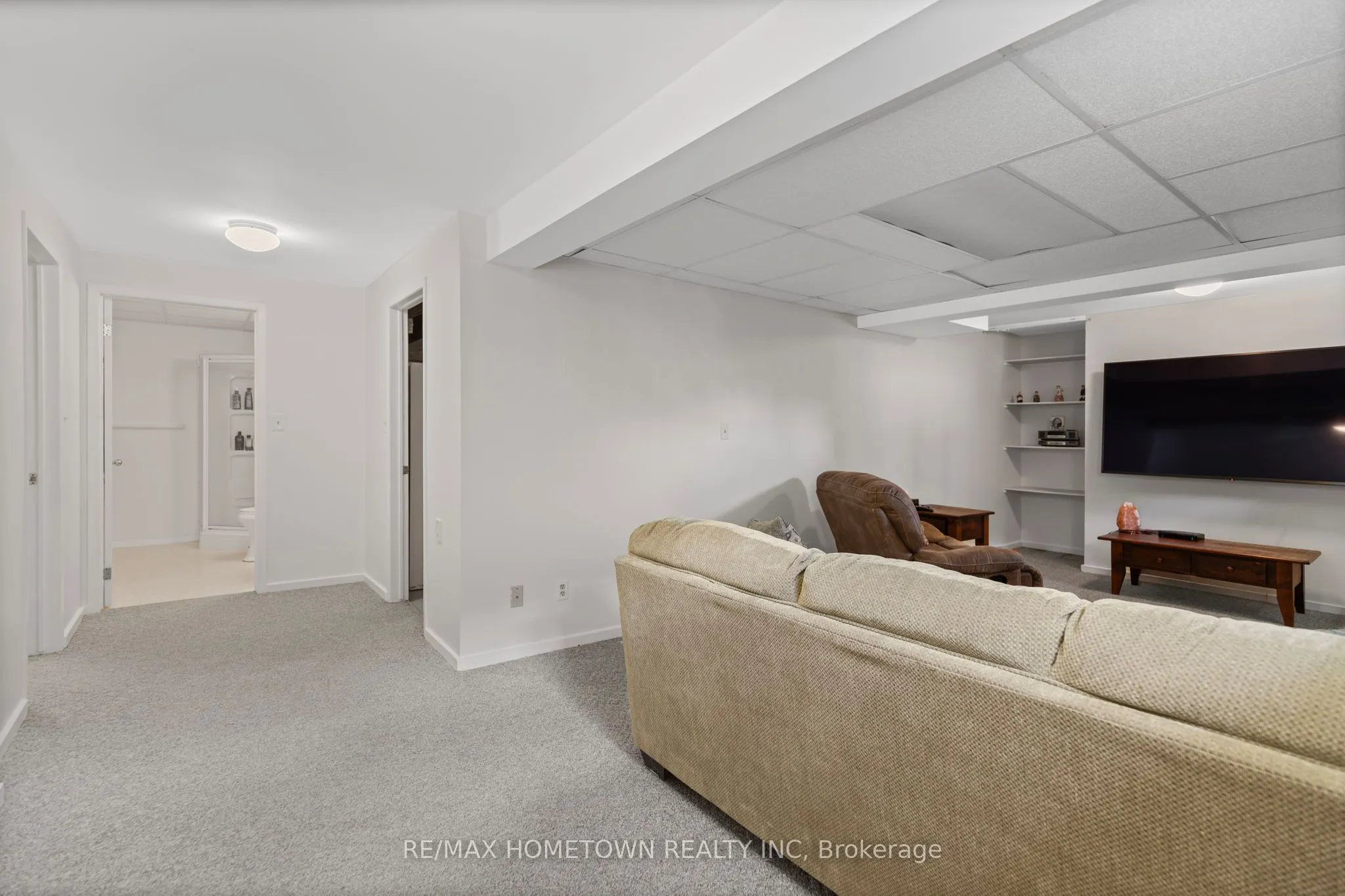 23 WILMOT YOUNG Place