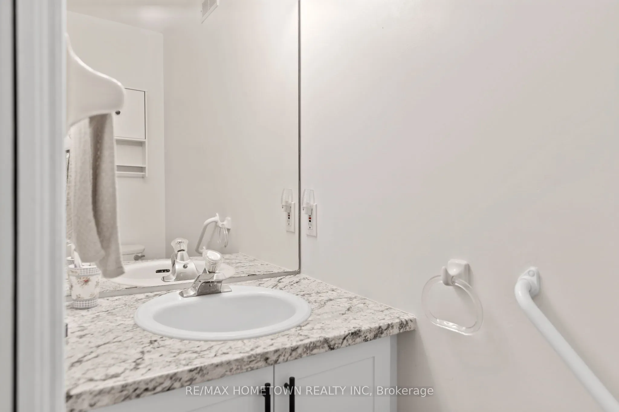 23 WILMOT YOUNG Place