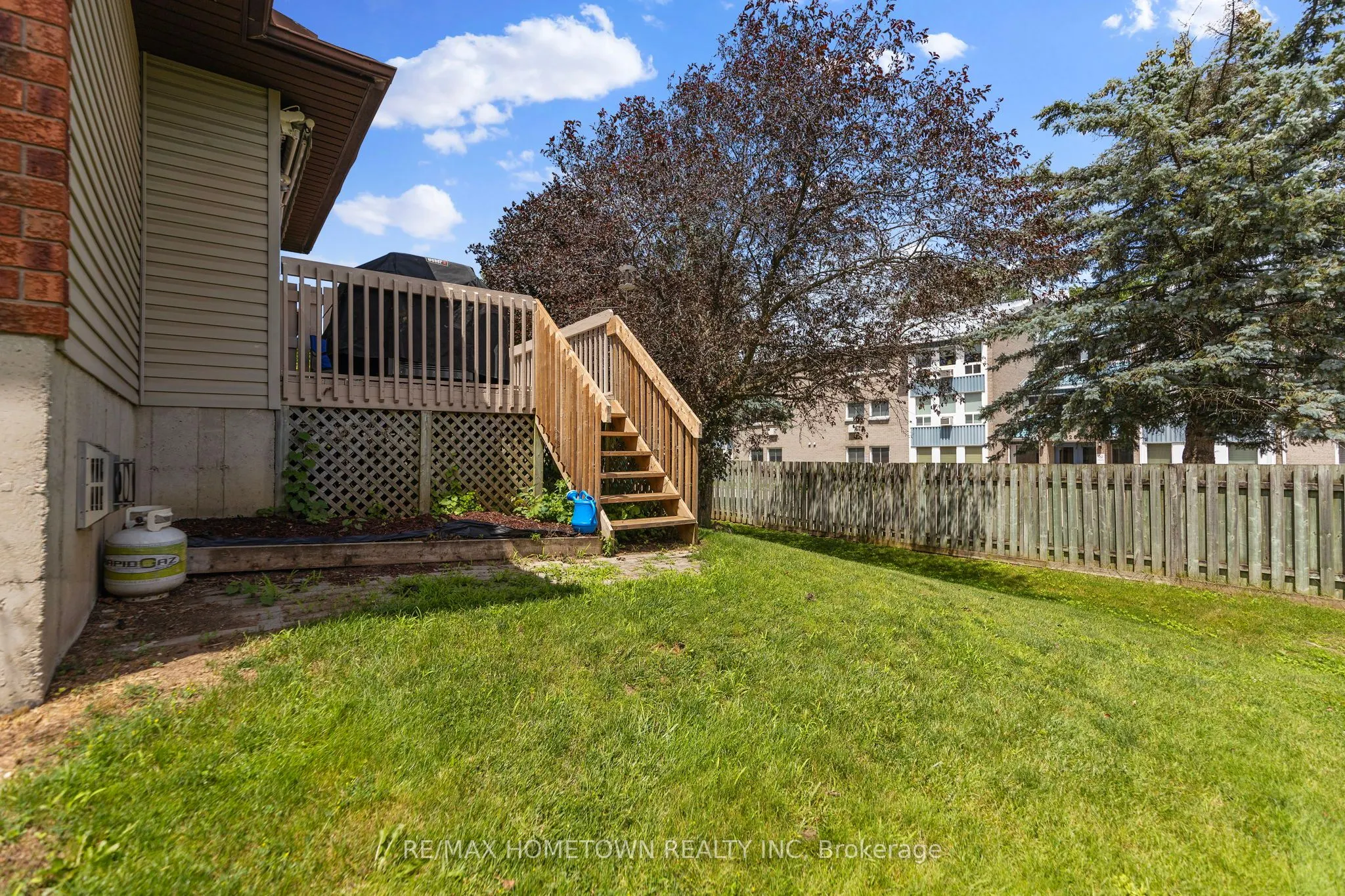 23 WILMOT YOUNG Place