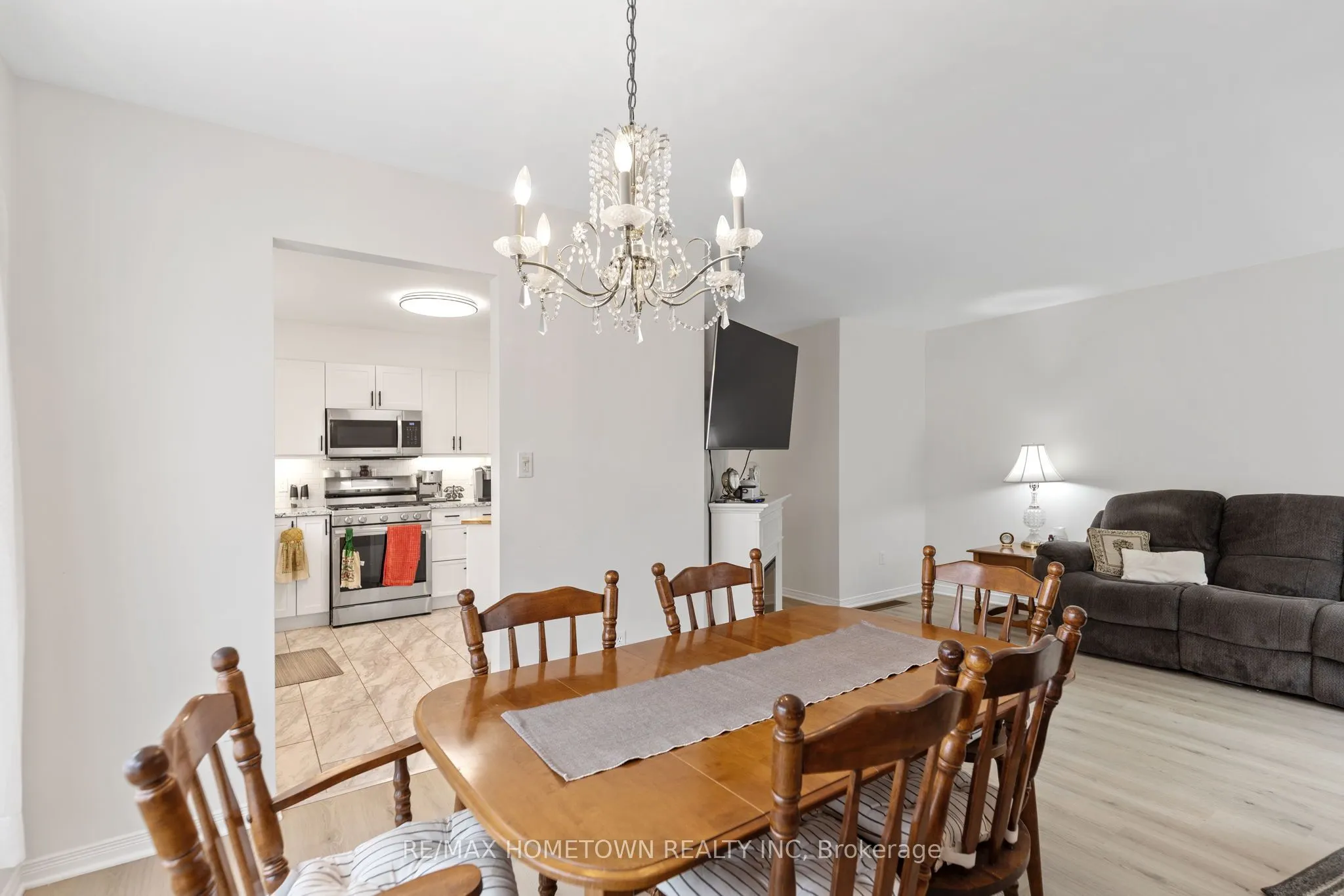 23 WILMOT YOUNG Place