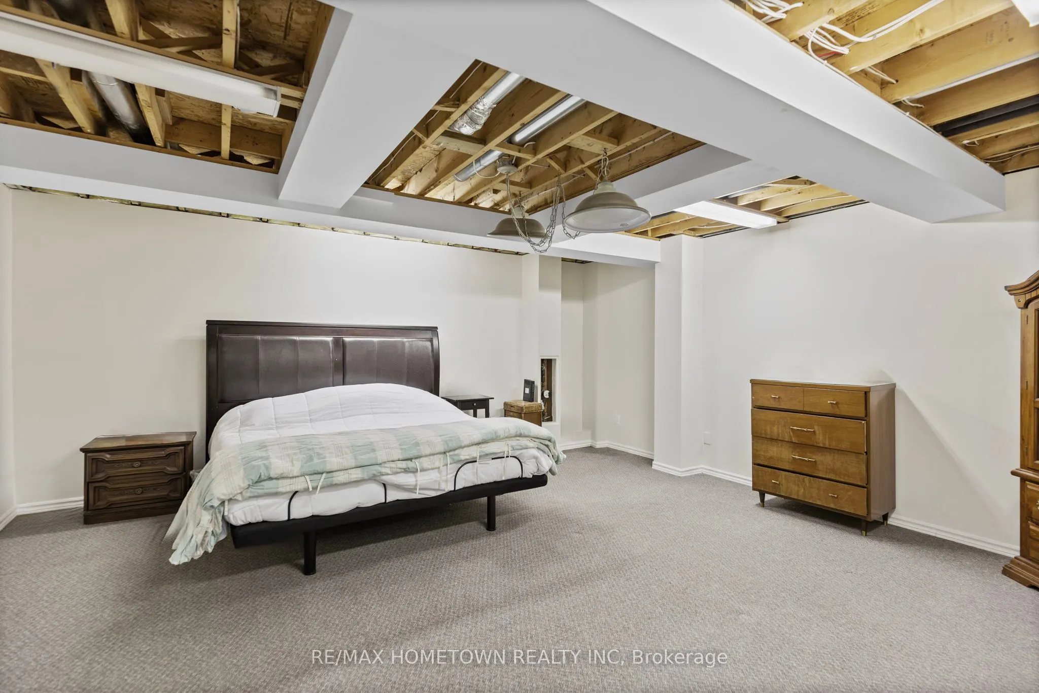 23 WILMOT YOUNG Place