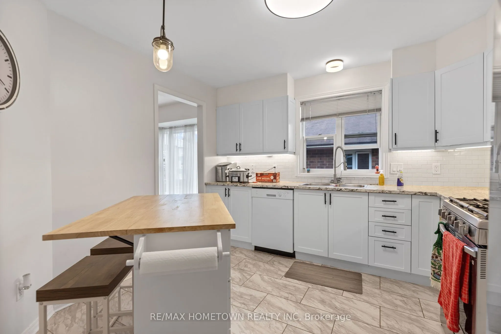 23 WILMOT YOUNG Place