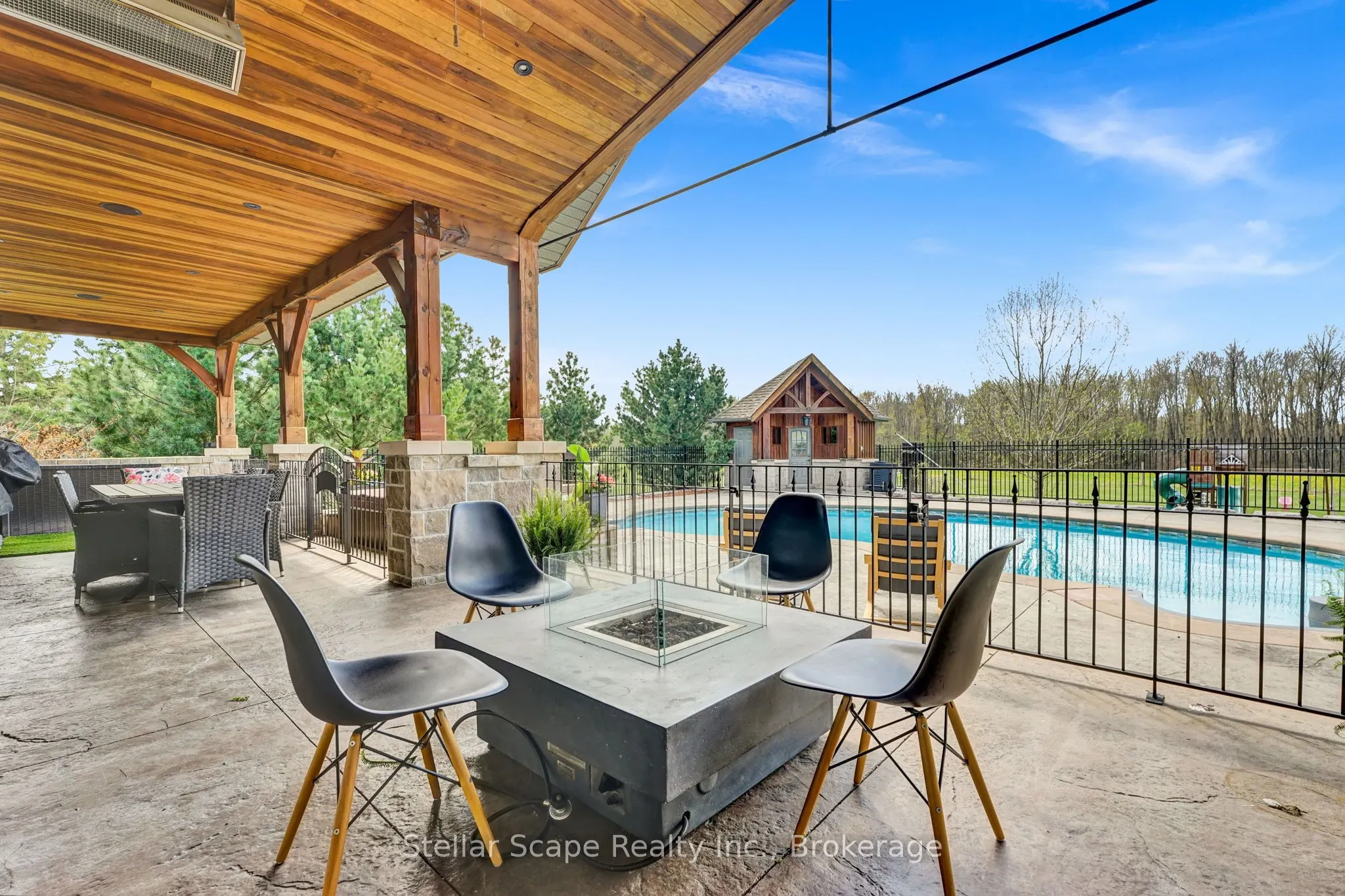 3795 Beaverdale Road