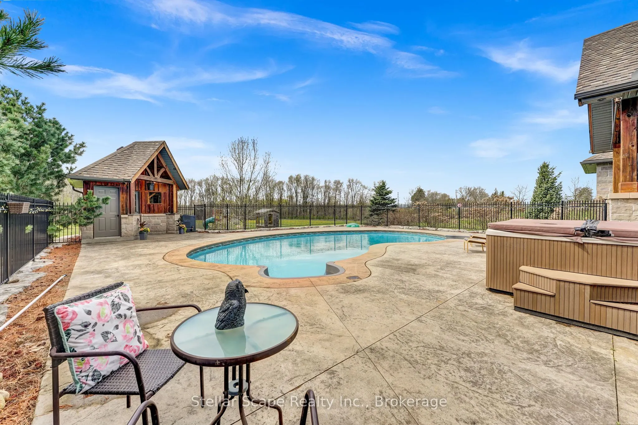 3795 Beaverdale Road