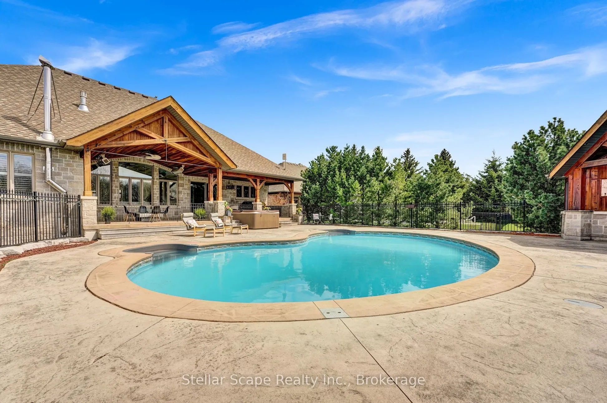 3795 Beaverdale Road