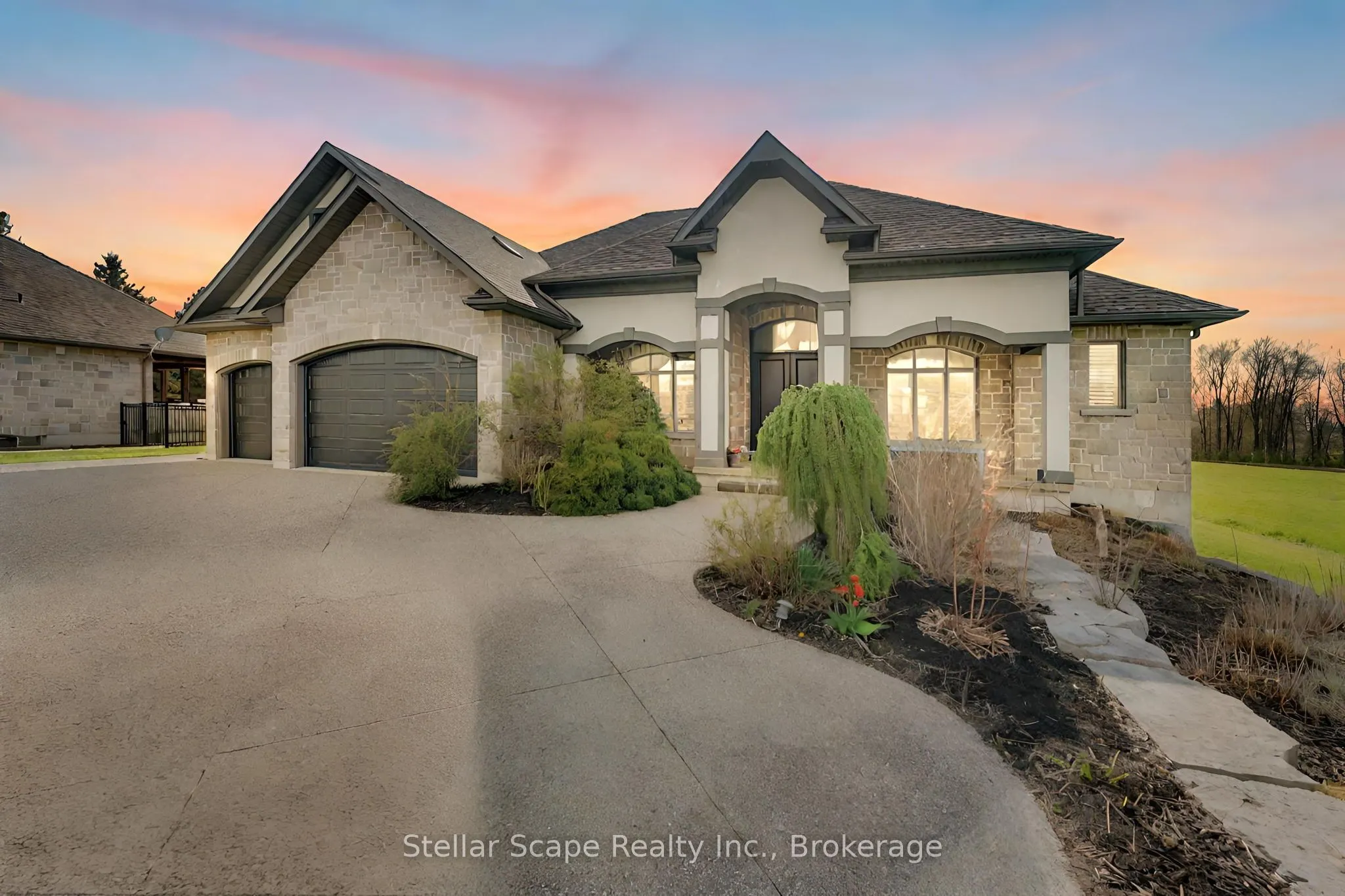 3795 Beaverdale Road