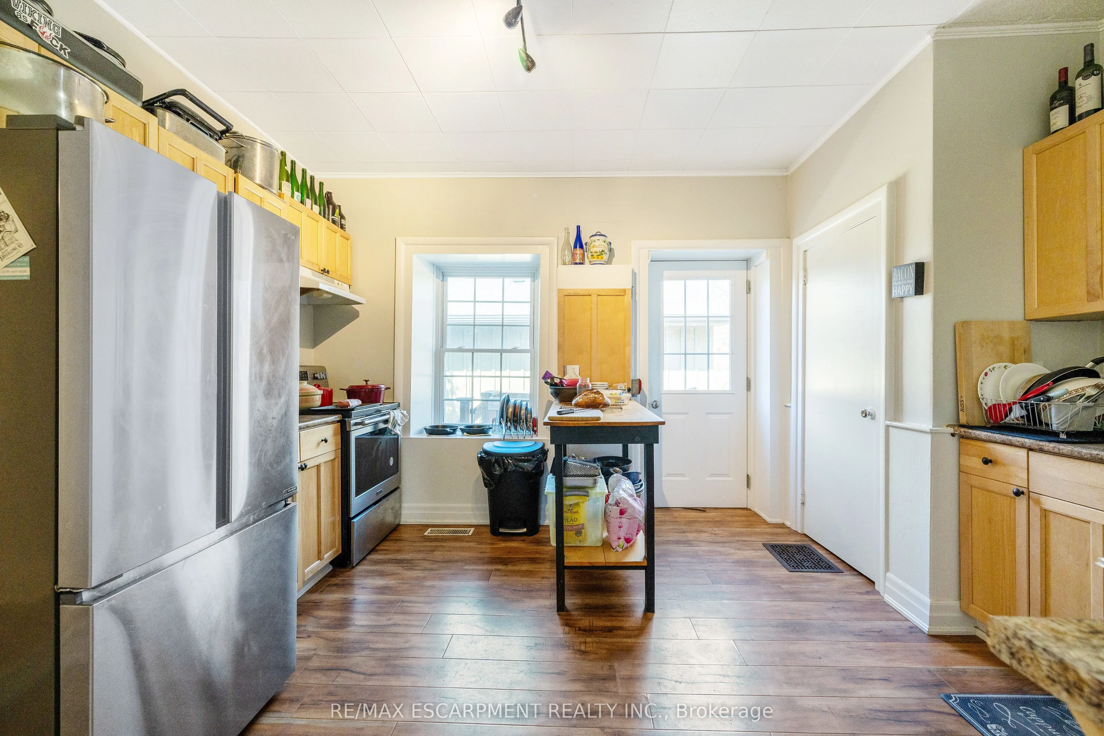 262-270 Main Street S