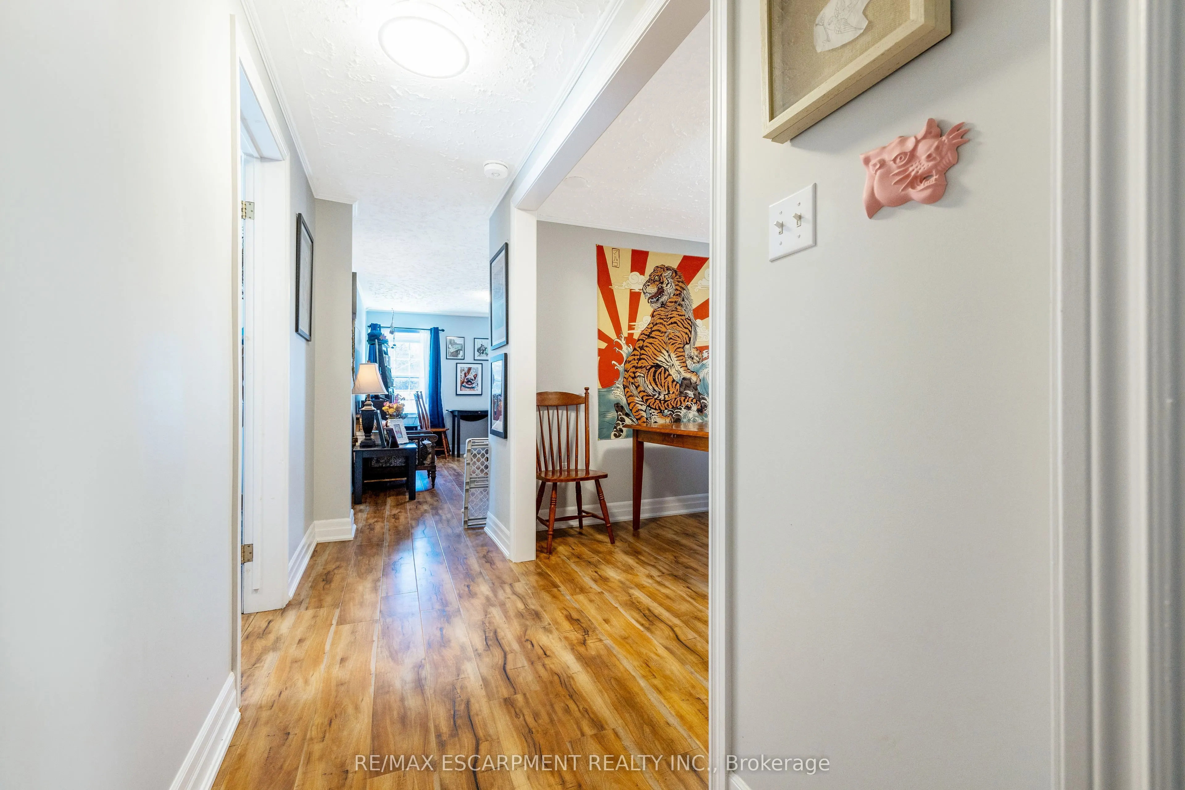 262-270 Main Street S