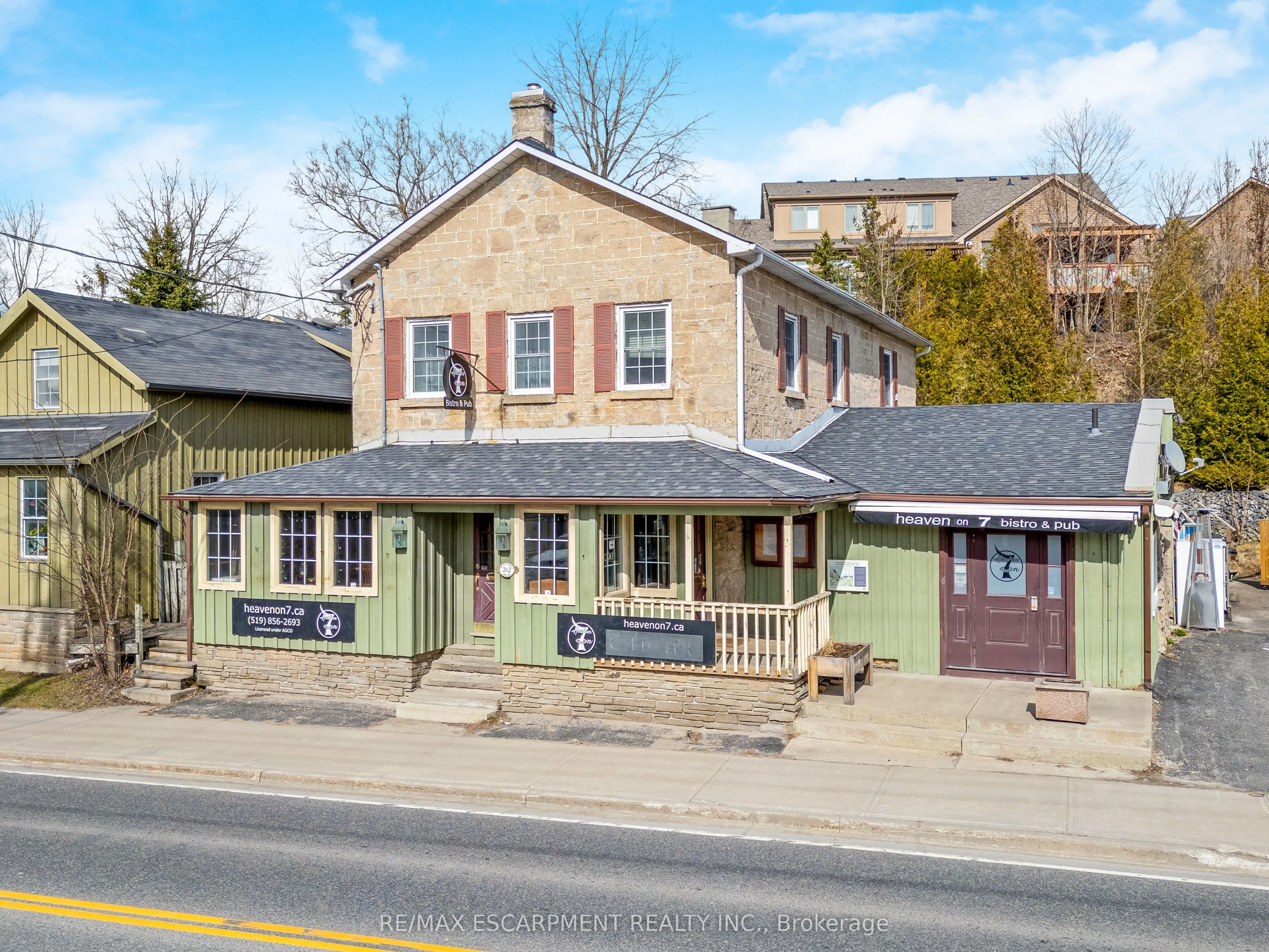 262-270 Main Street S