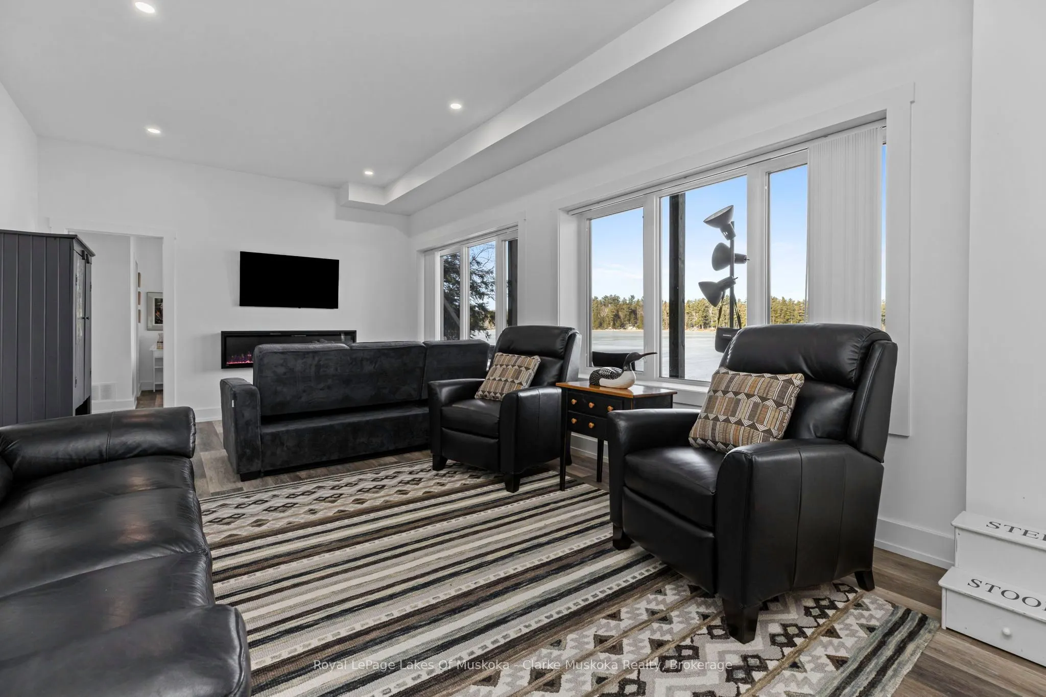 1044 Youngs Rd Unit #3 Road